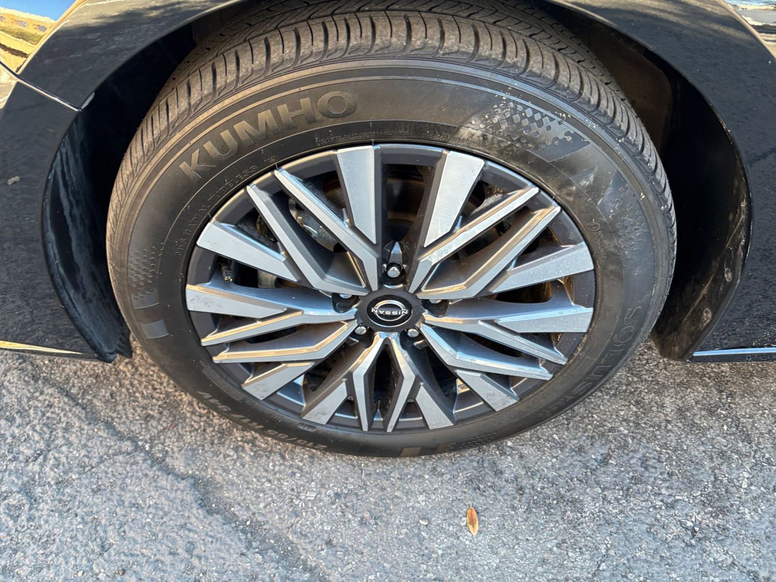 Thumbnail: 2025 Nissan Altima - 25