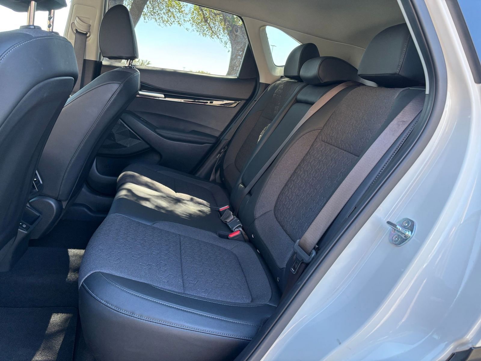 Thumbnail: 2025 Kia Seltos - 21