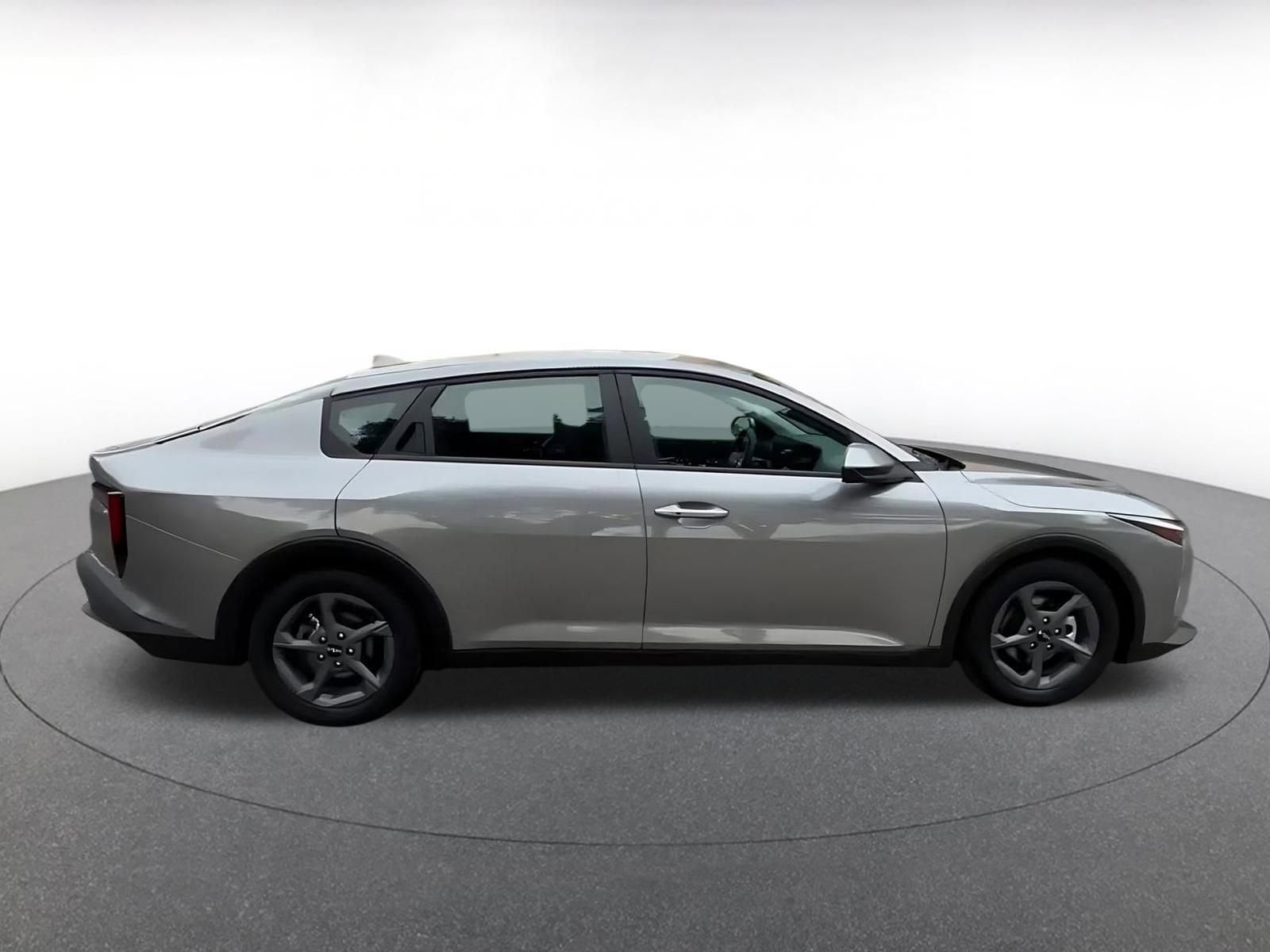 Thumbnail: 2025 Kia K4 - 16