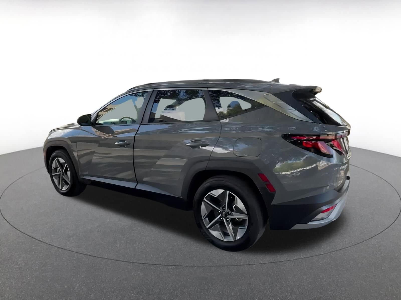 Thumbnail: 2025 Hyundai Tucson - 10