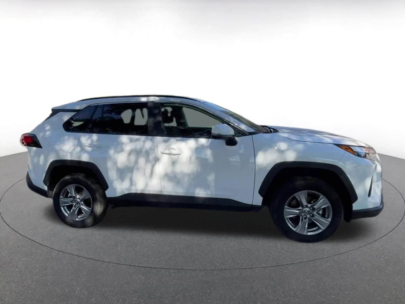 Thumbnail: 2025 Toyota RAV4 - 16