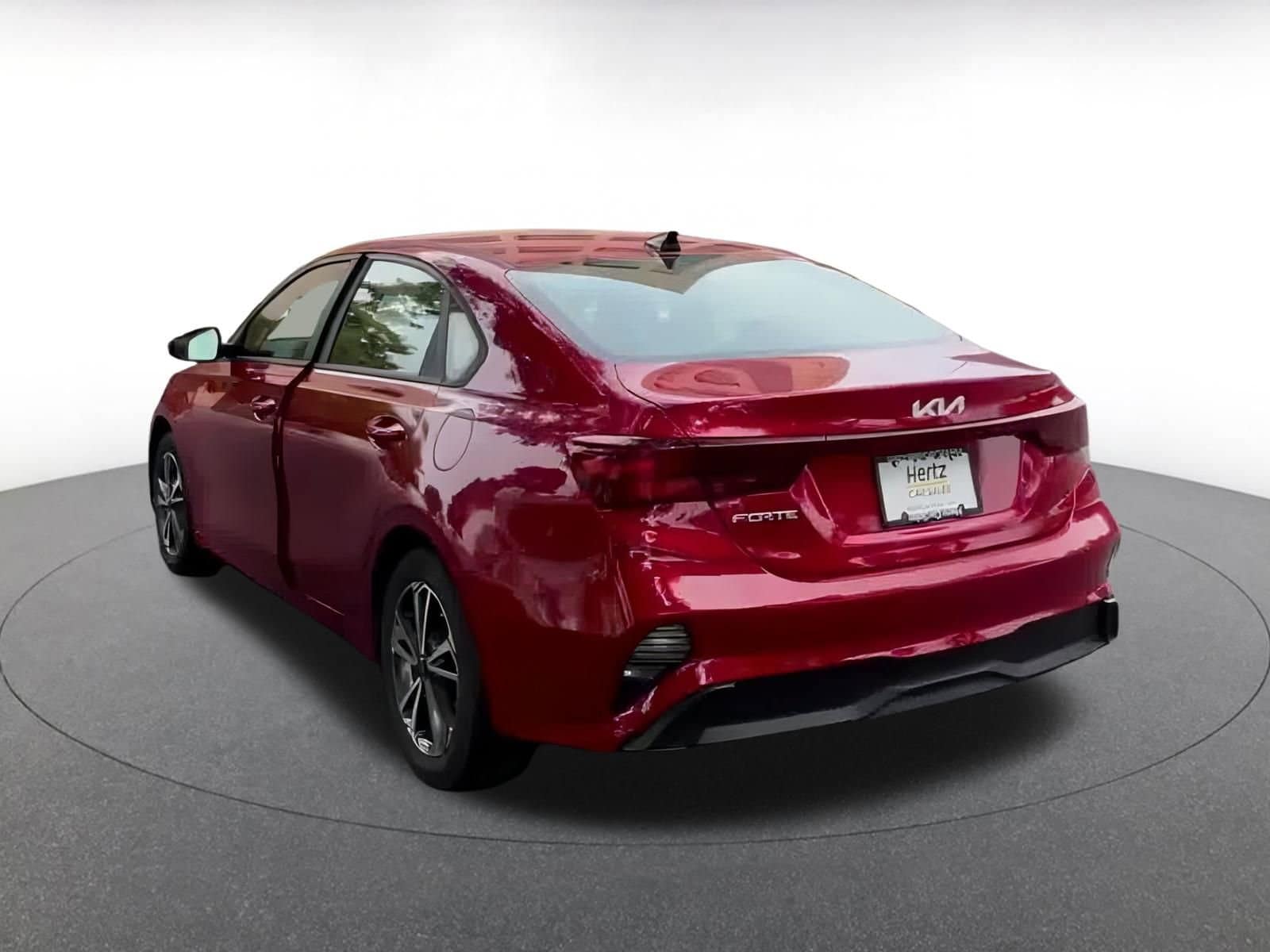 Thumbnail: 2023 Kia Forte - 10