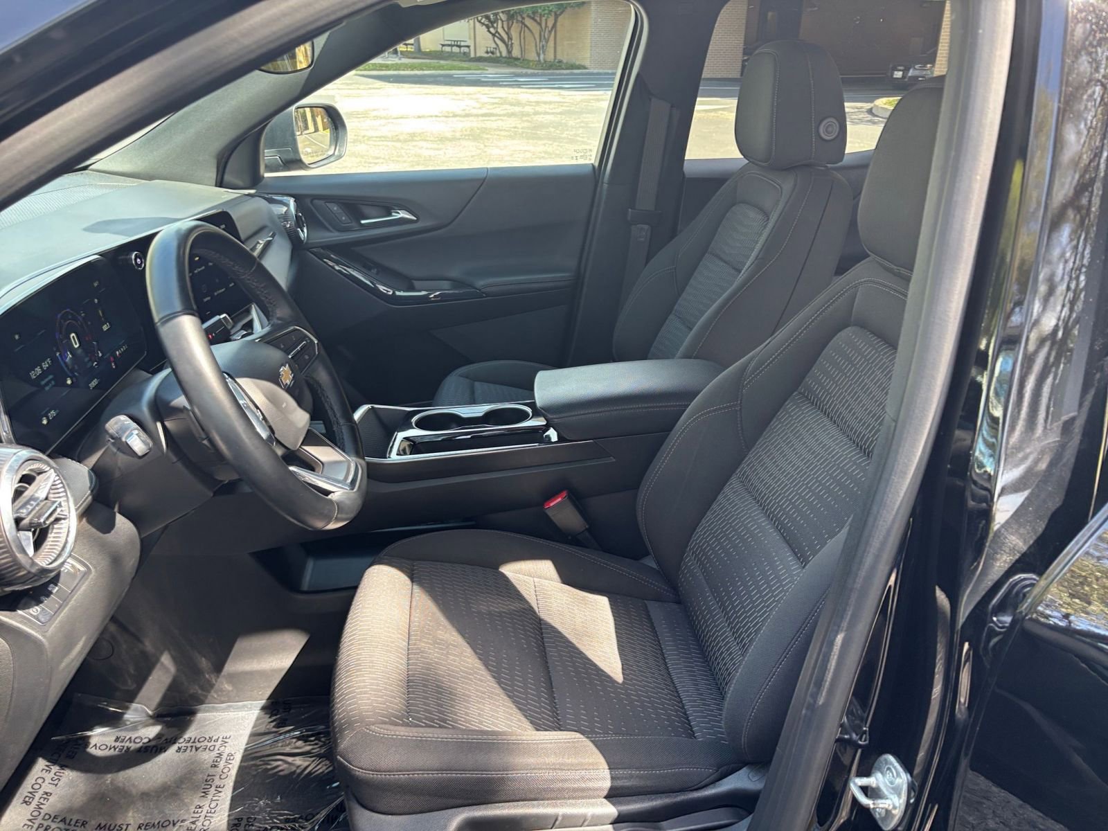 Thumbnail: 2025 Chevrolet Equinox - 31