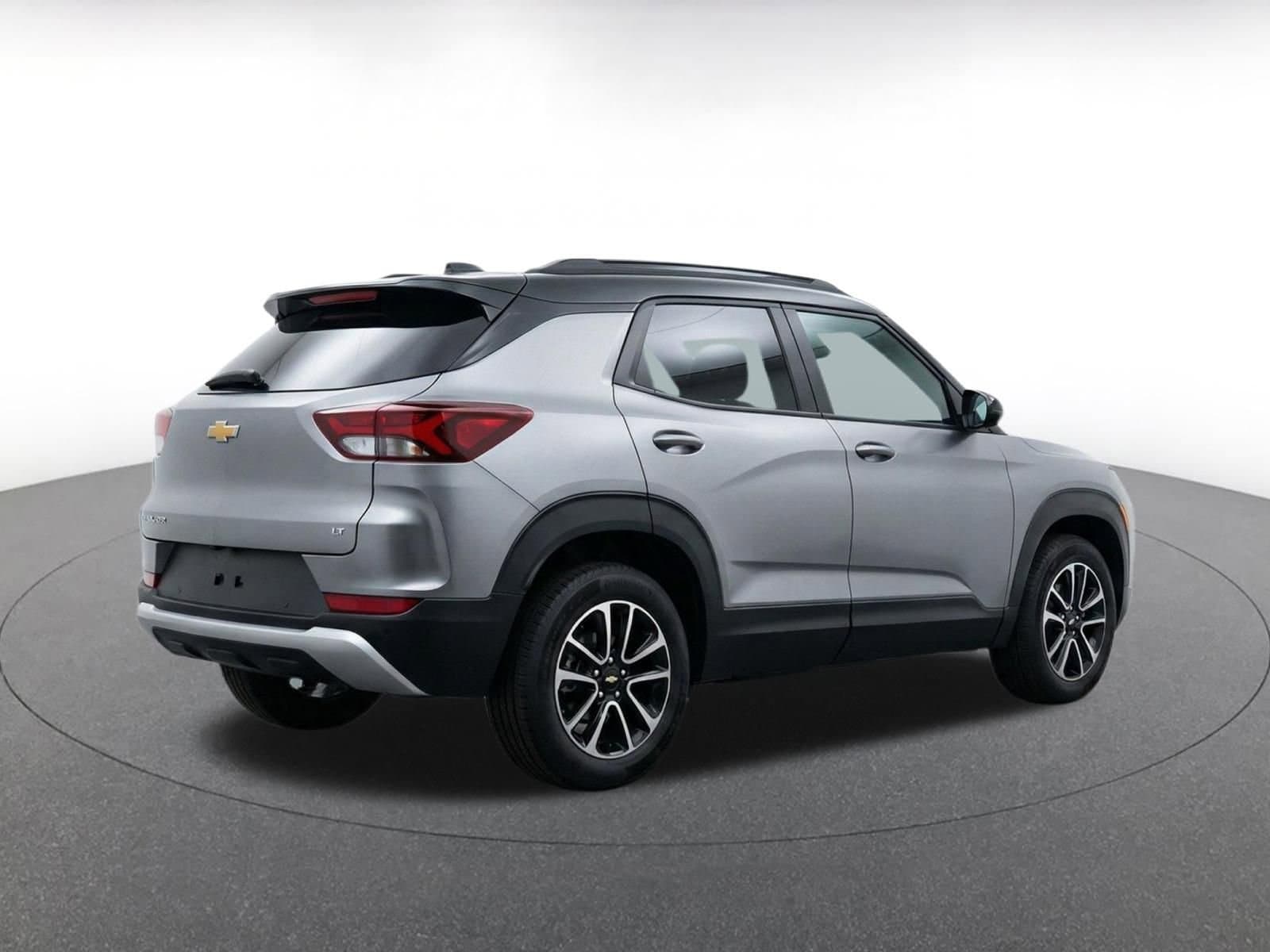 Thumbnail: 2025 Chevrolet TrailBlazer - 8