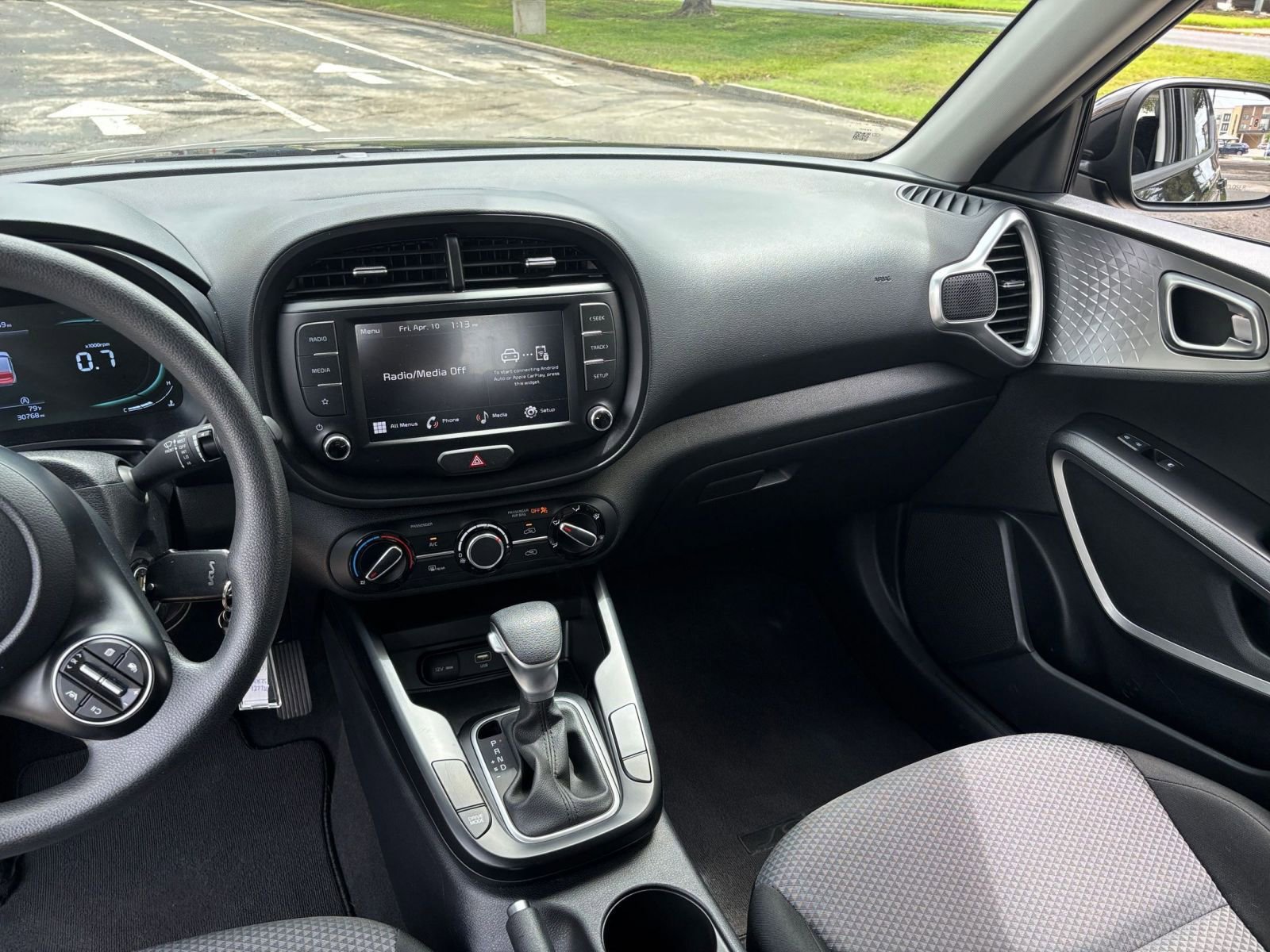 Thumbnail: 2025 Kia Soul - 30