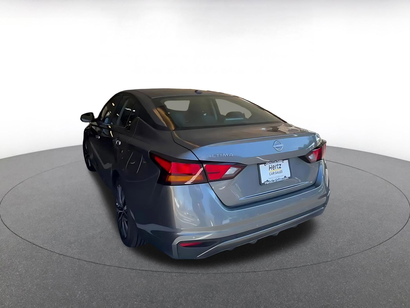 Thumbnail: 2025 Nissan Altima - 11