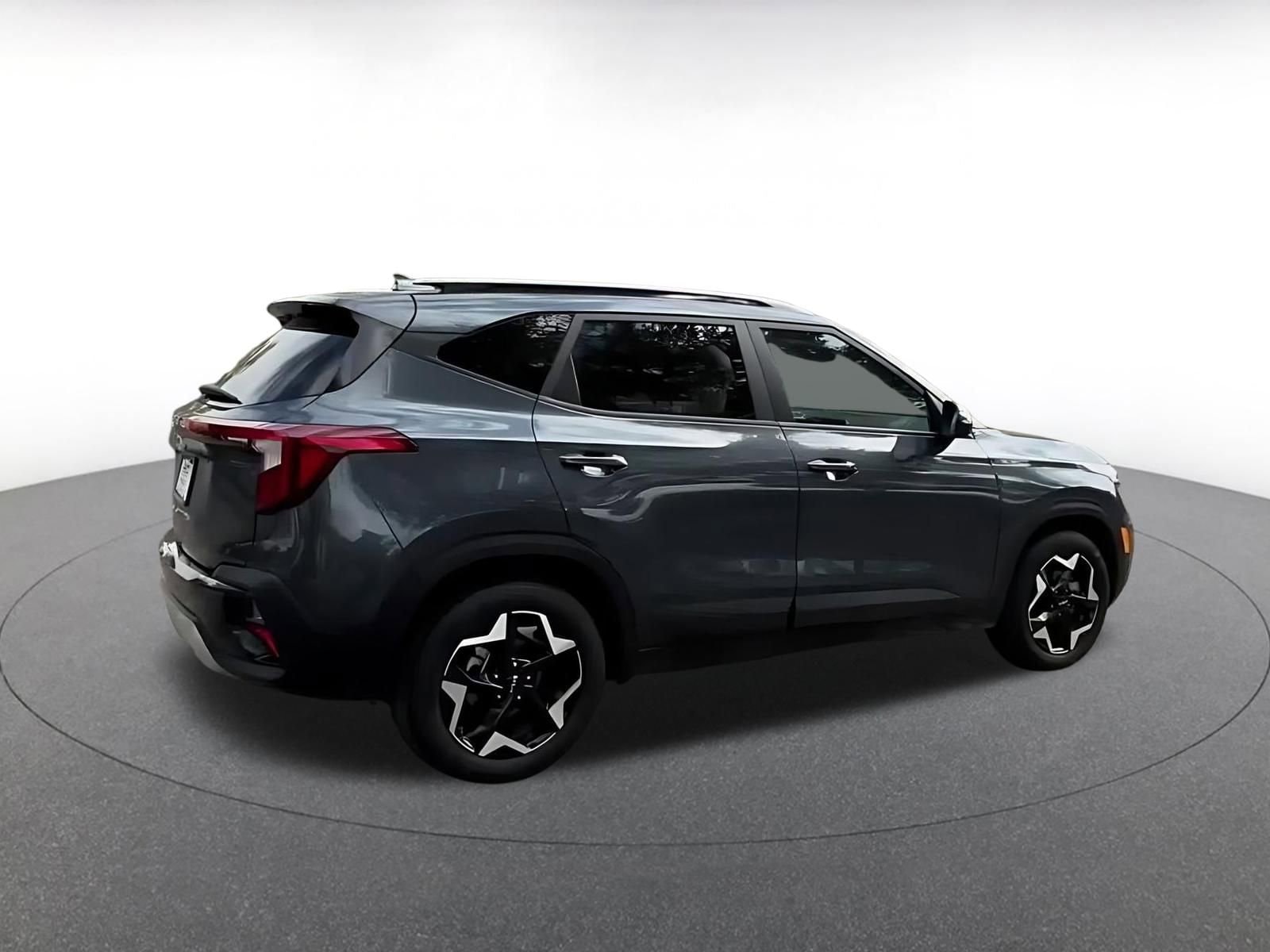 Thumbnail: 2025 Kia Seltos - 13