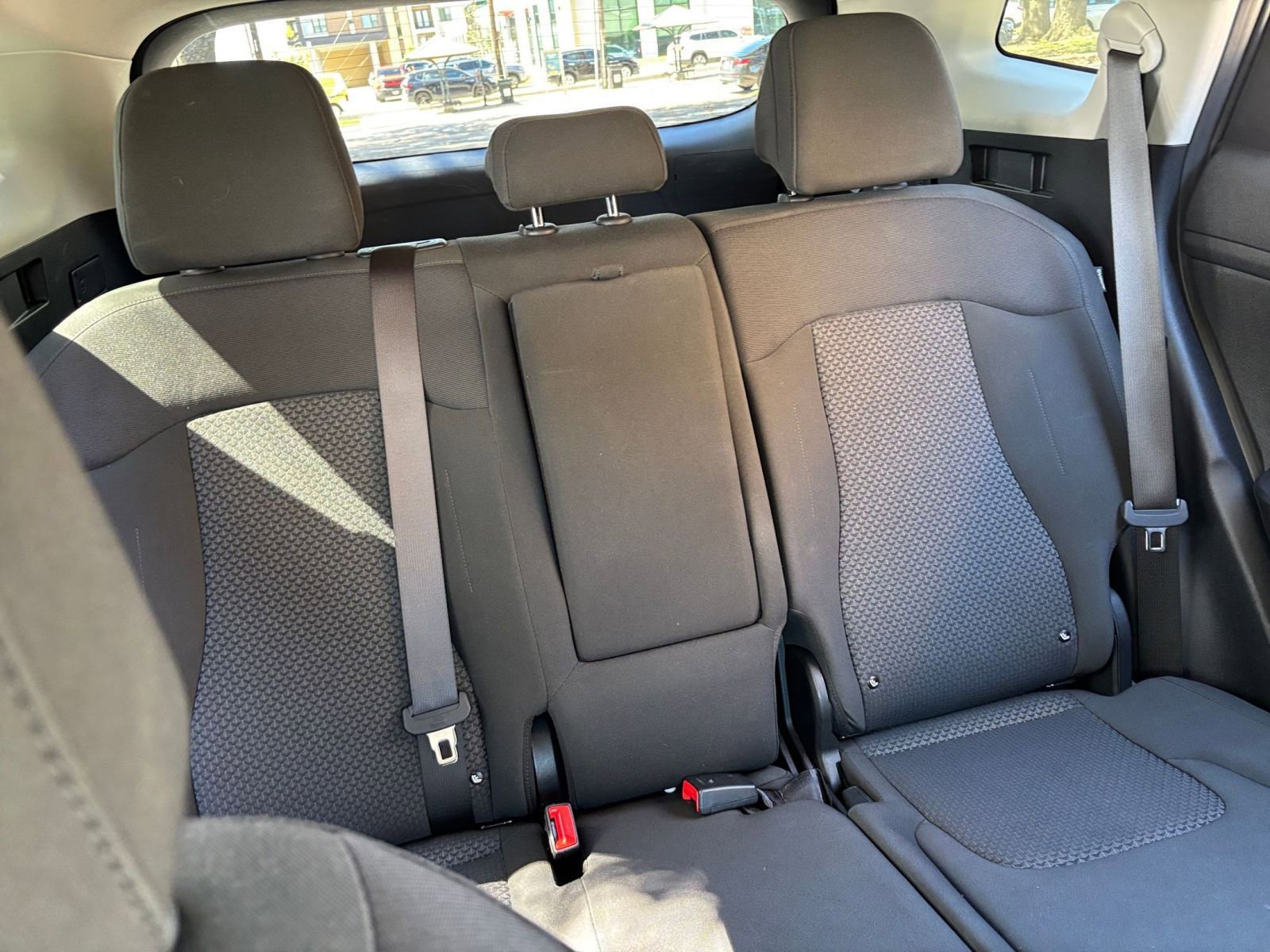 Thumbnail: 2025 Kia Sportage - 32