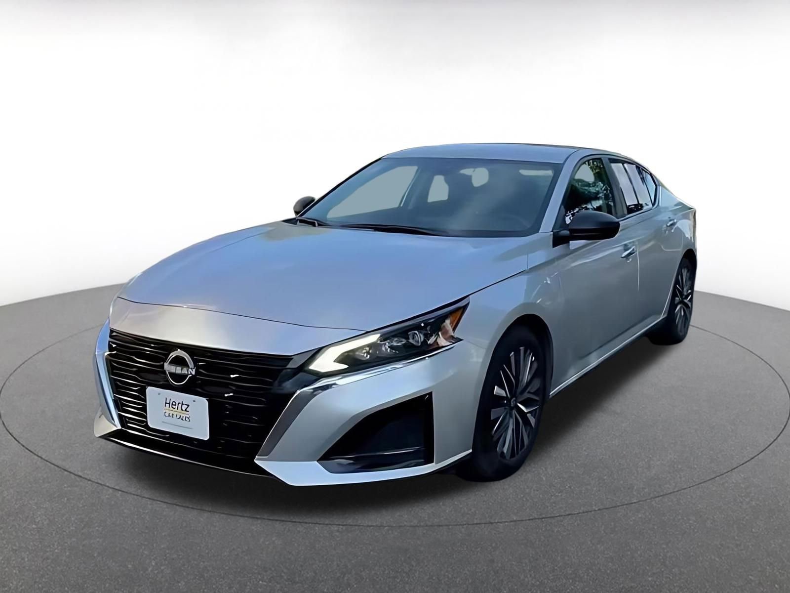 Thumbnail: 2025 Nissan Altima - 6