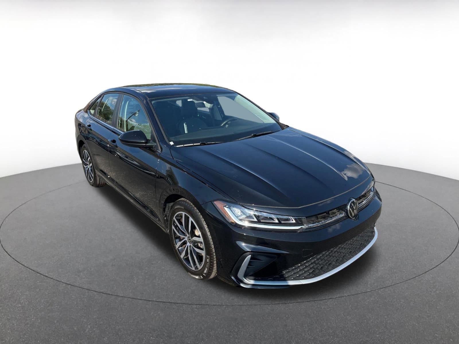 Thumbnail: 2025 Volkswagen Jetta - 1