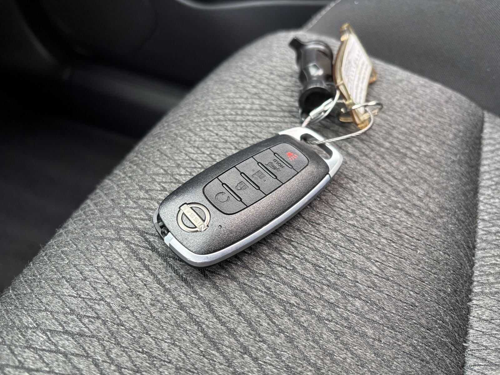 Thumbnail: 2025 Nissan Rogue - 18