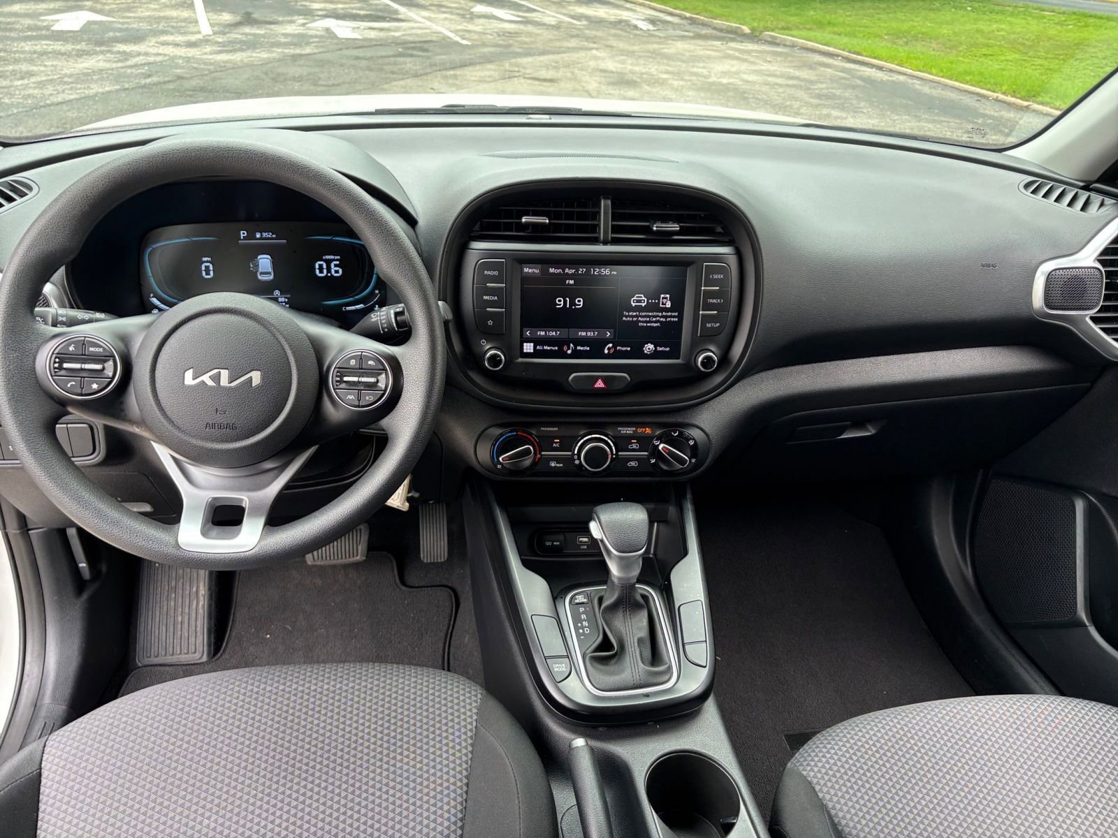 Thumbnail: 2025 Kia Soul - 29