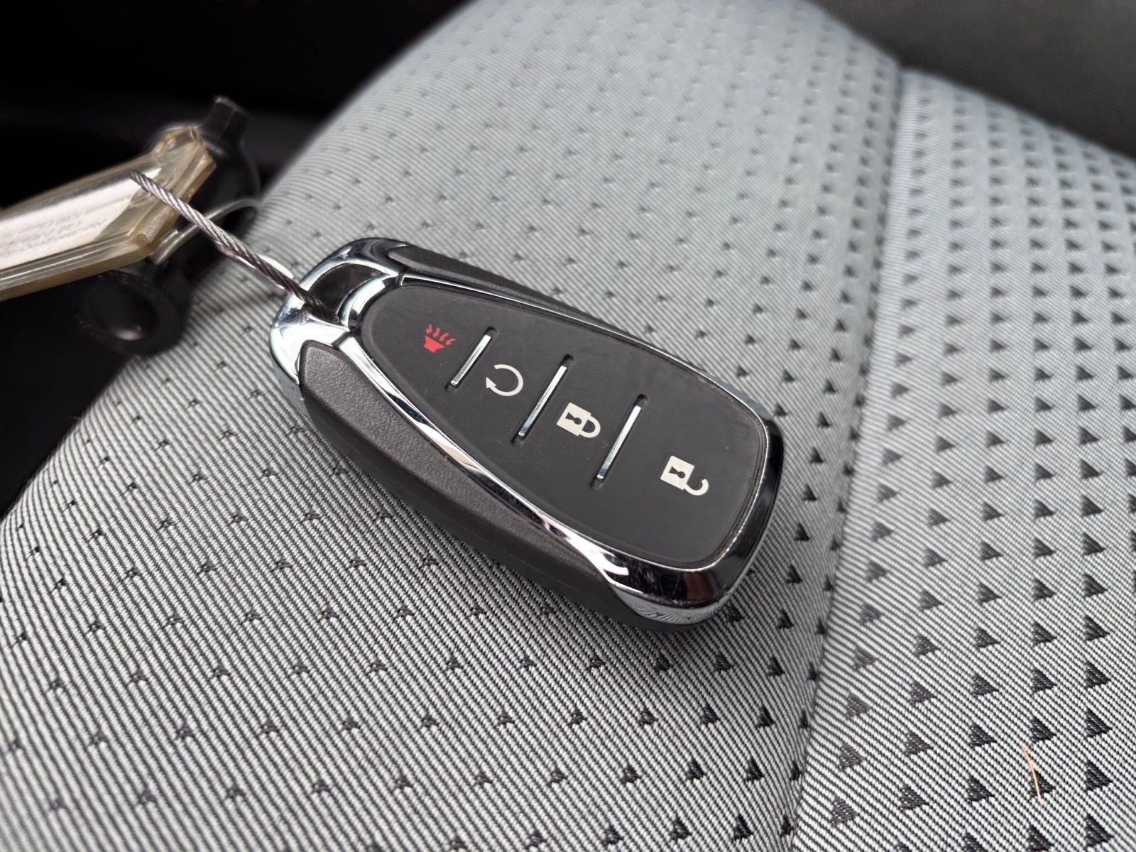 Thumbnail: 2025 Chevrolet Trax - 18