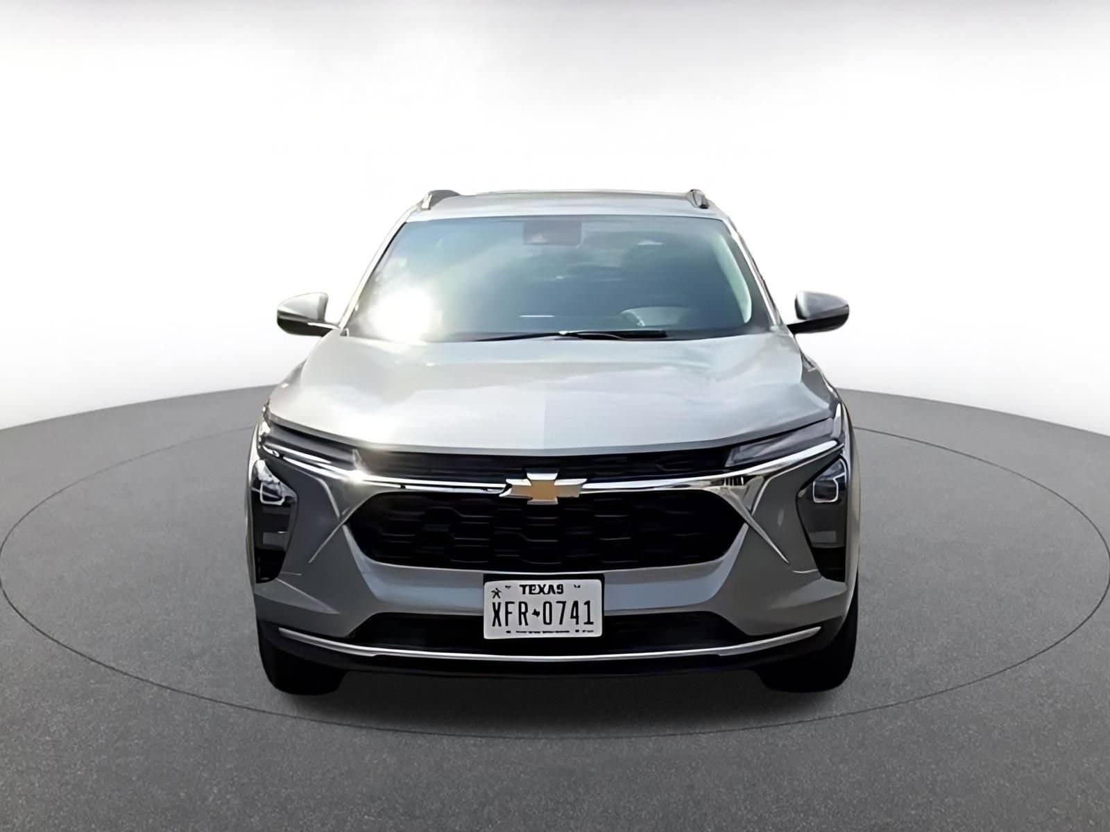 Thumbnail: 2025 Chevrolet Trax - 5