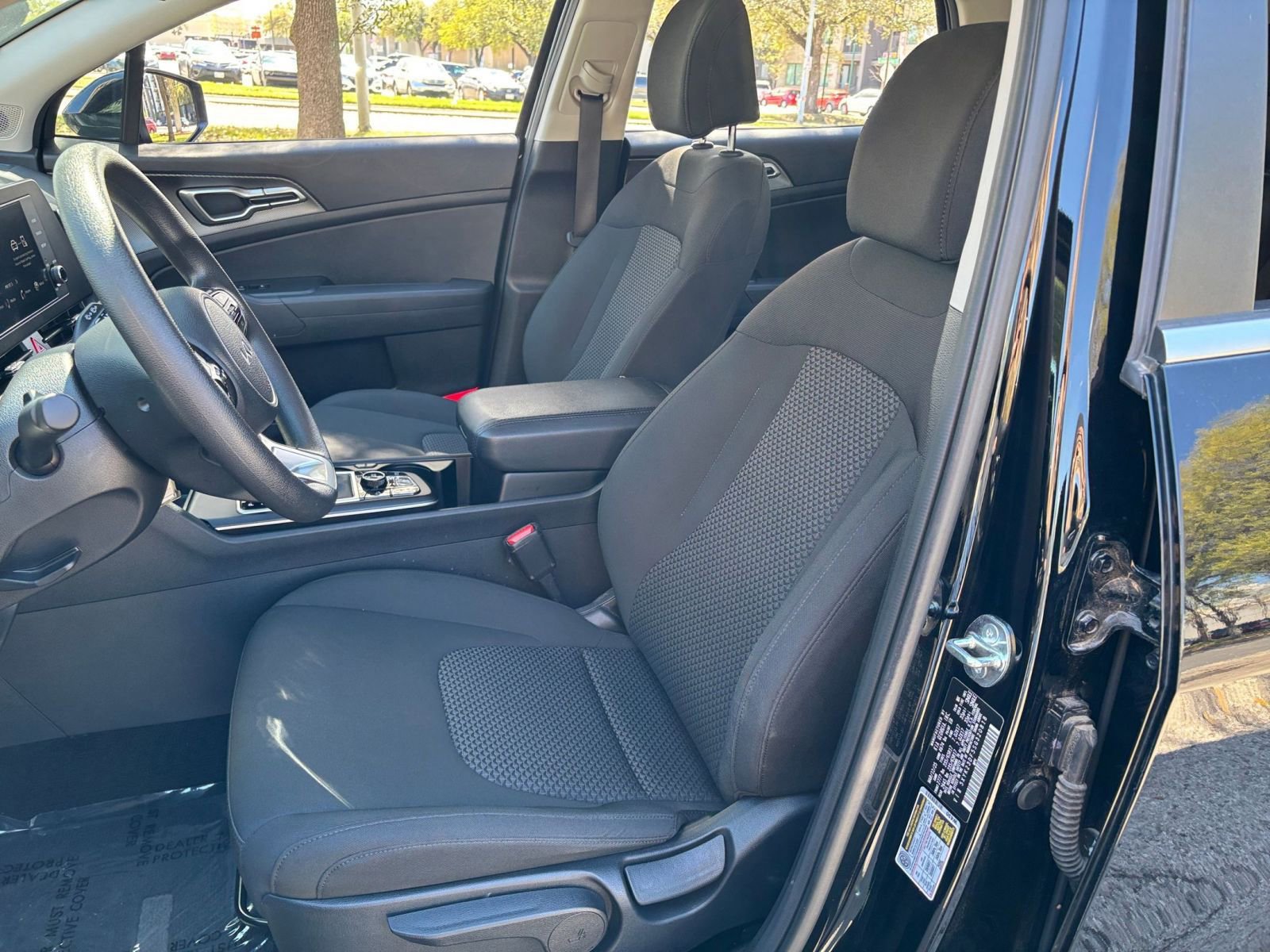 Thumbnail: 2025 Kia Sportage - 31