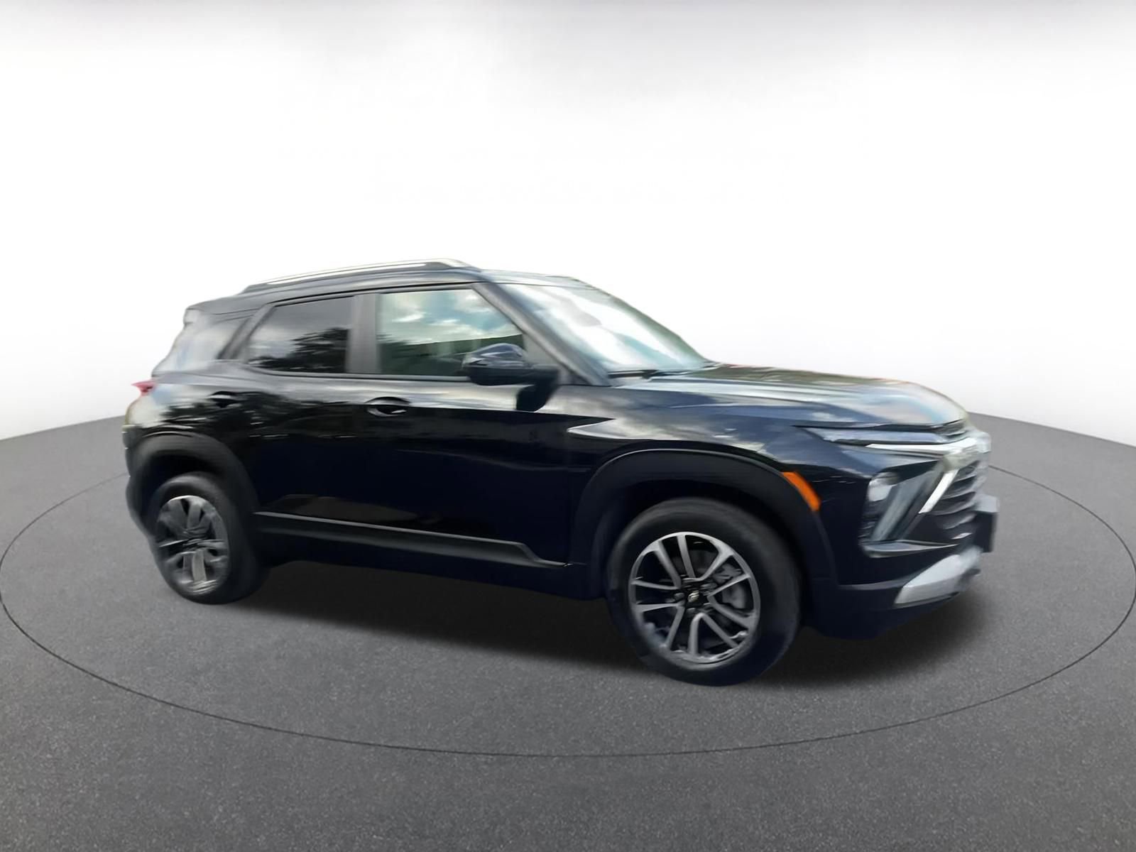 Thumbnail: 2025 Chevrolet TrailBlazer - 1