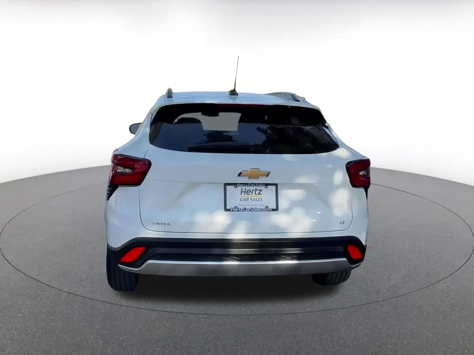 Thumbnail: 2025 Chevrolet Trax - 12