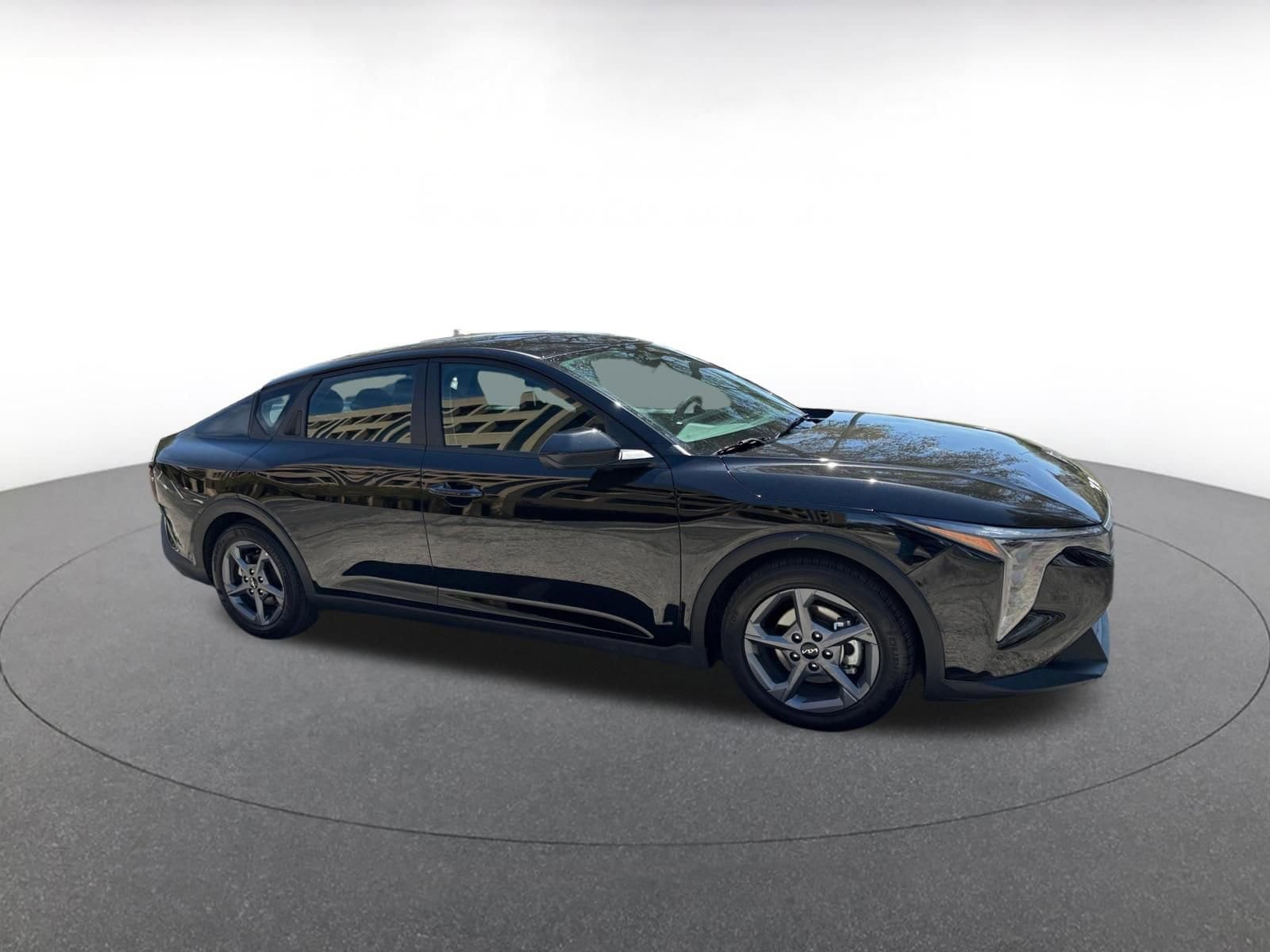 Thumbnail: 2025 Kia K4 - 1