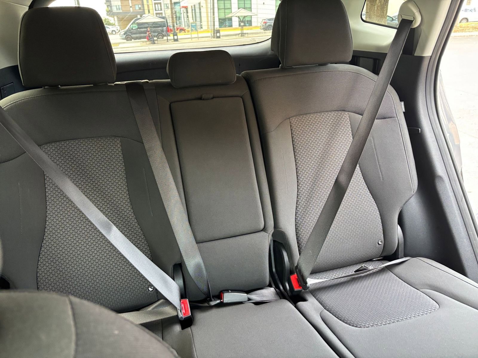 Thumbnail: 2025 Kia Sportage - 32