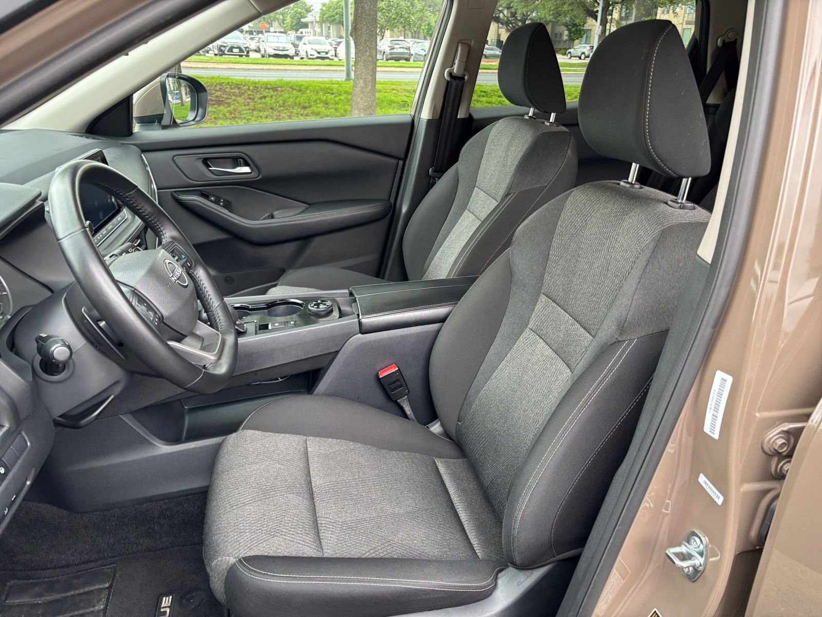 Thumbnail: 2025 Nissan Rogue - 31