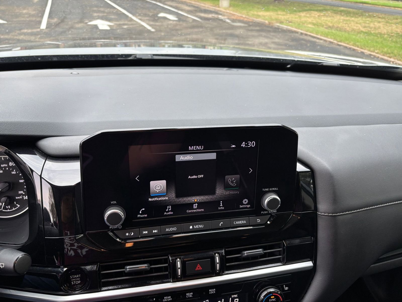 Thumbnail: 2025 Nissan Pathfinder - 17