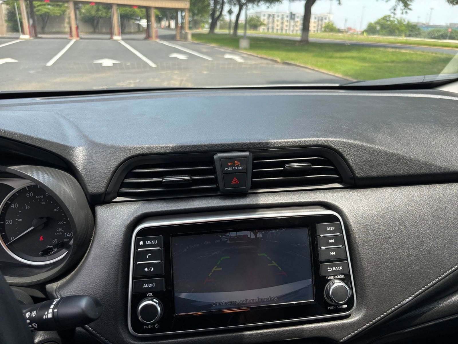 2024 Nissan Versa S 17