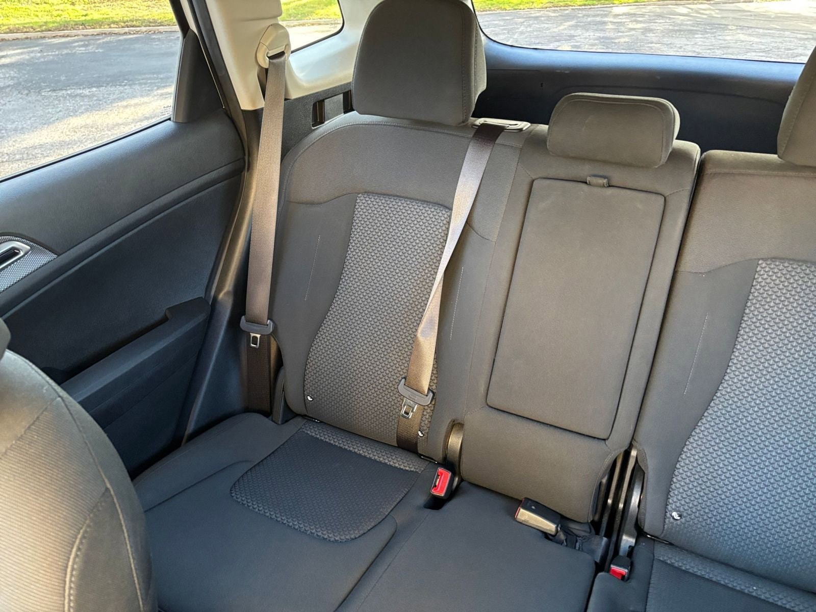 Thumbnail: 2025 Kia Sportage - 34