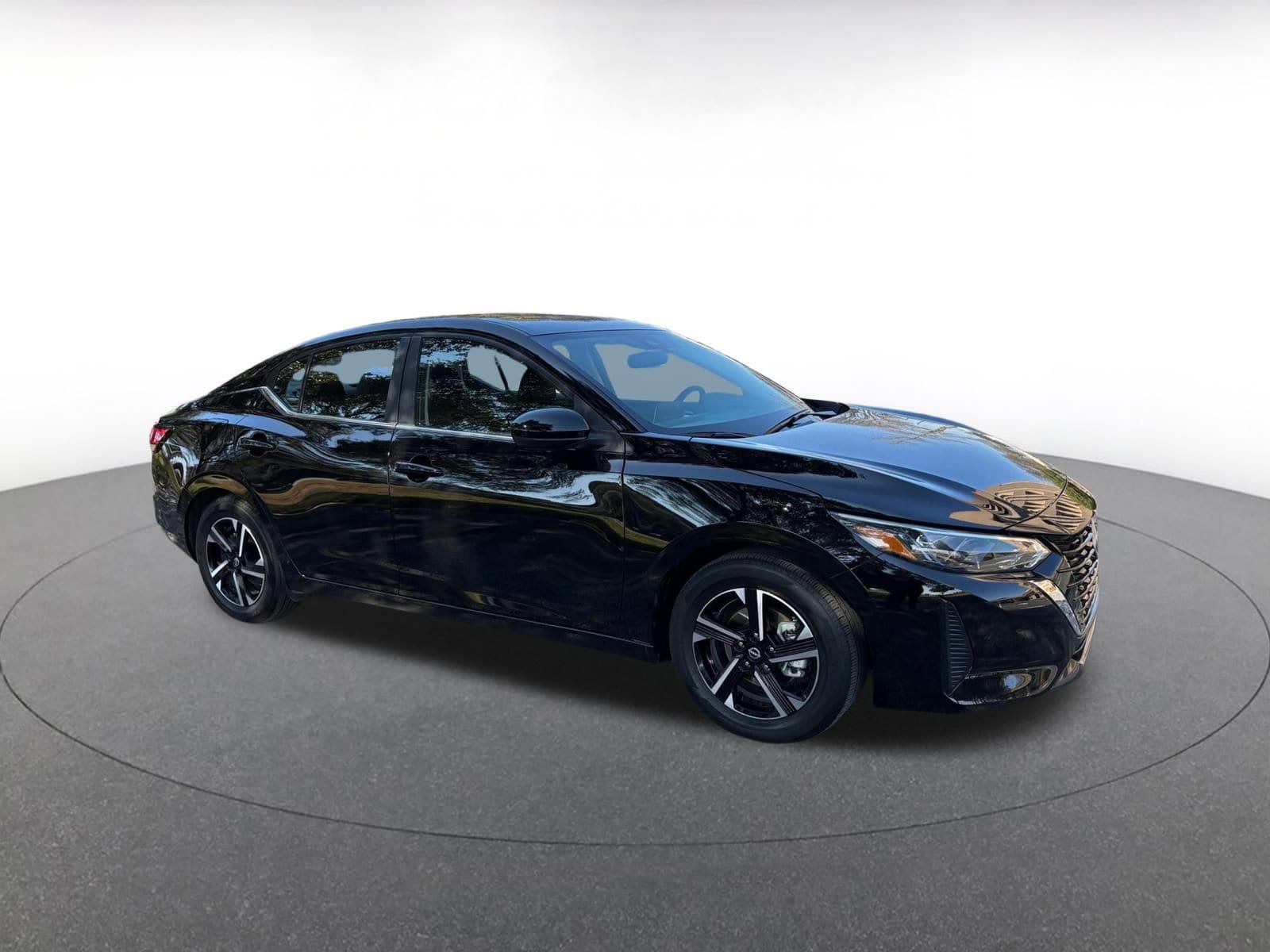 Thumbnail: 2025 Nissan Sentra - 1