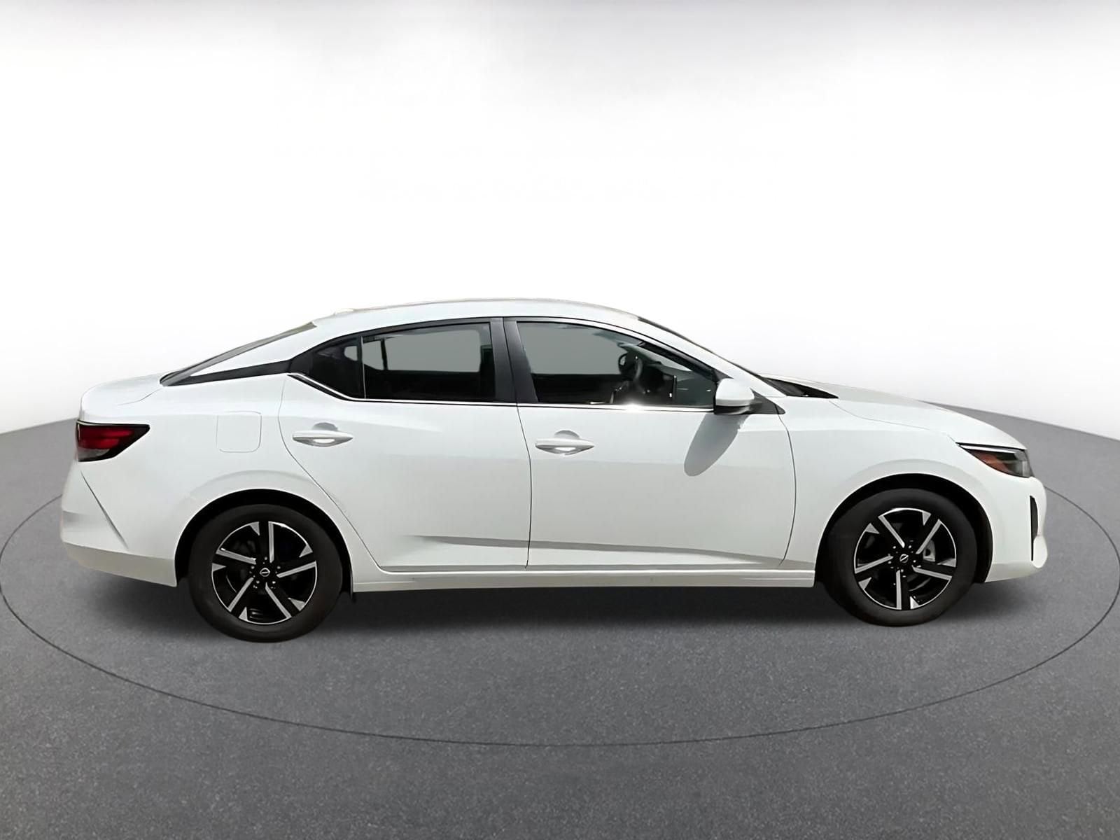 Thumbnail: 2025 Nissan Sentra - 16