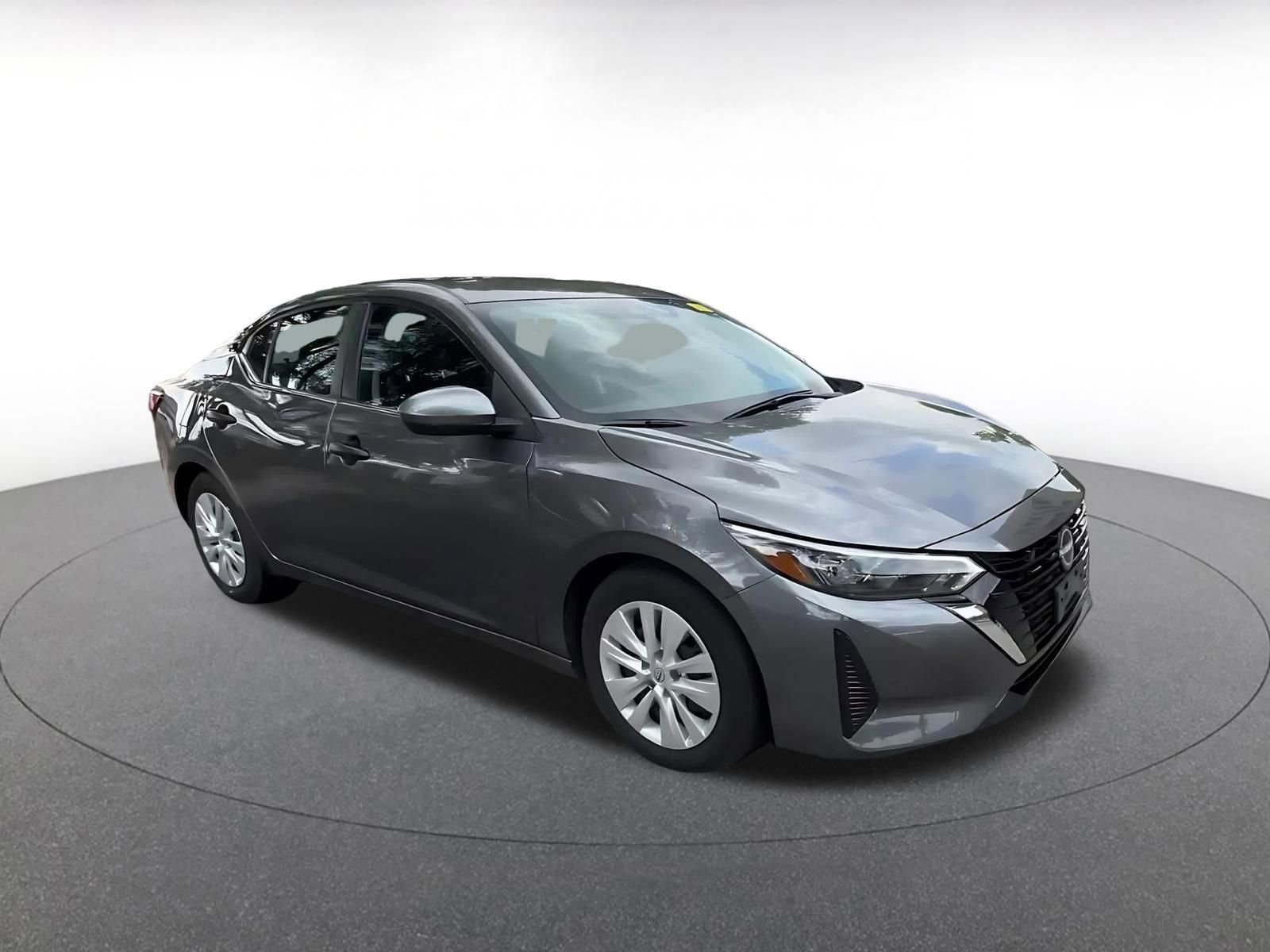Thumbnail: 2025 Nissan Sentra - 2