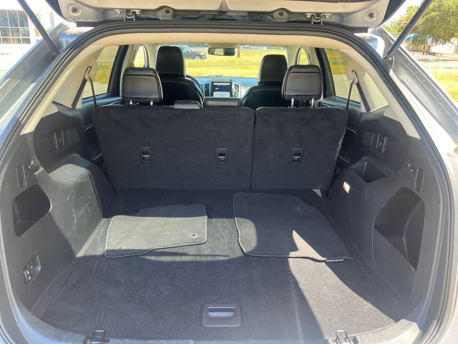 Thumbnail: 2024 Ford Edge - 25