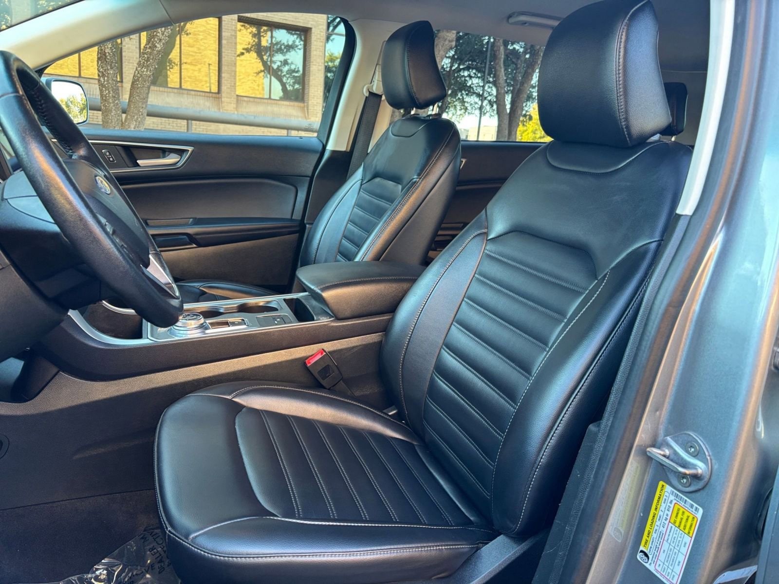 Thumbnail: 2023 Ford Edge - 21