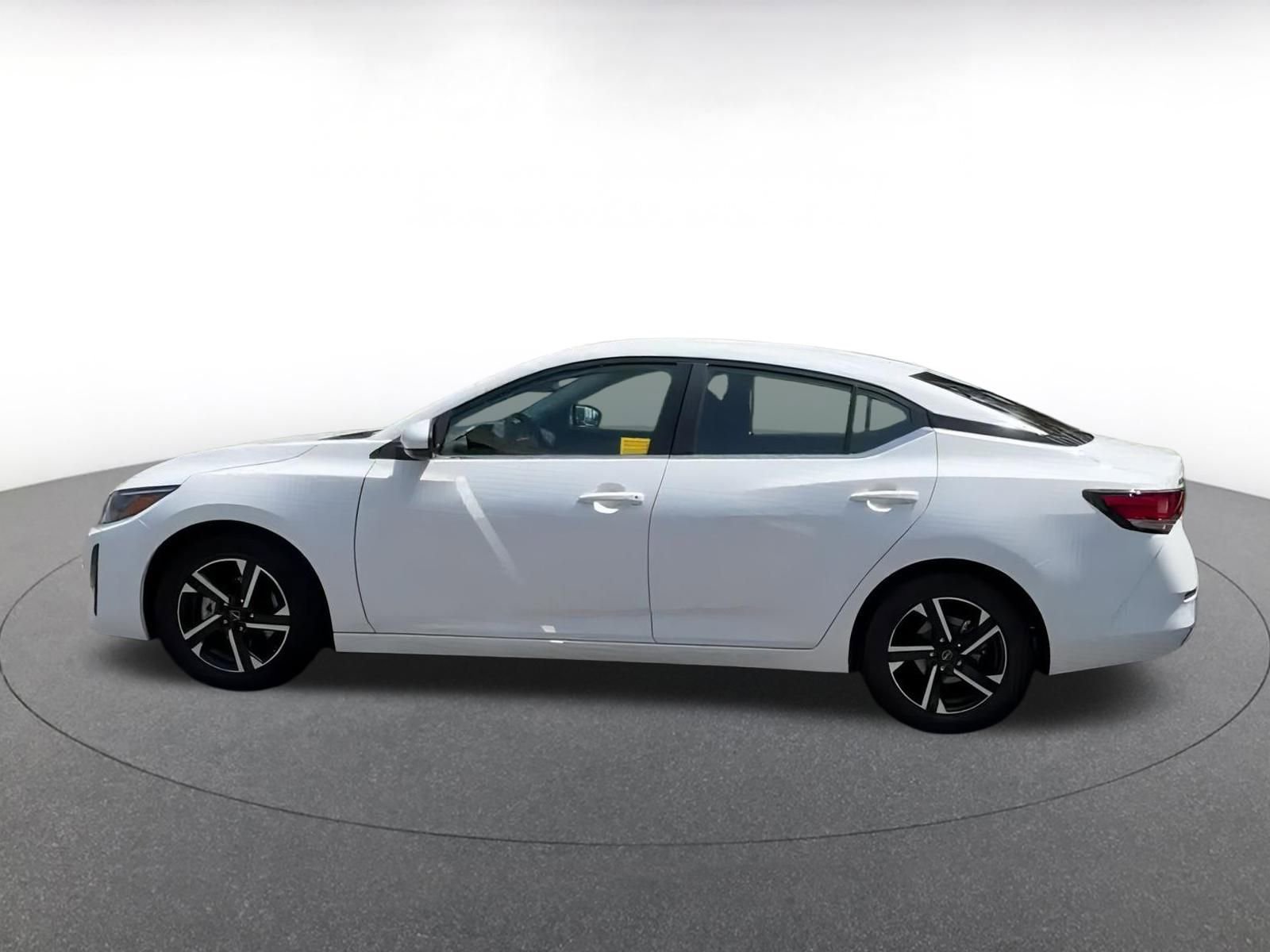 Thumbnail: 2024 Nissan Sentra - 8
