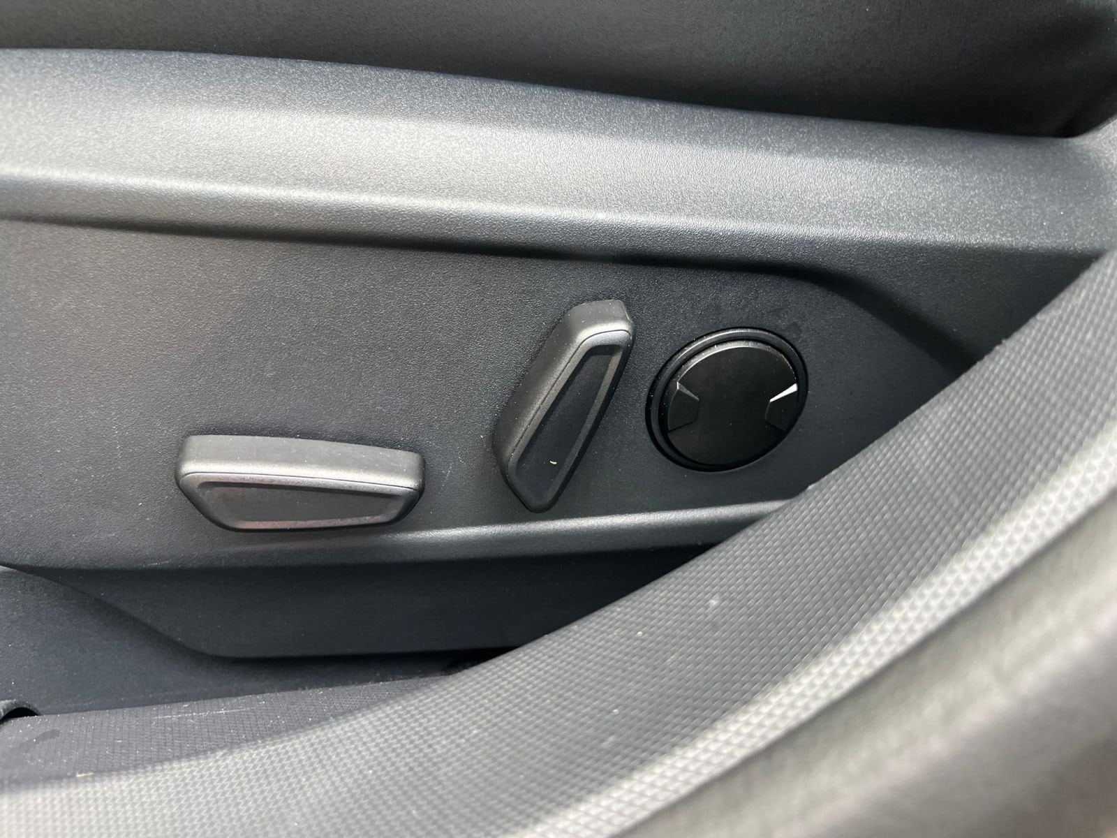 Thumbnail: 2023 Ford Mustang Mach-E - 27