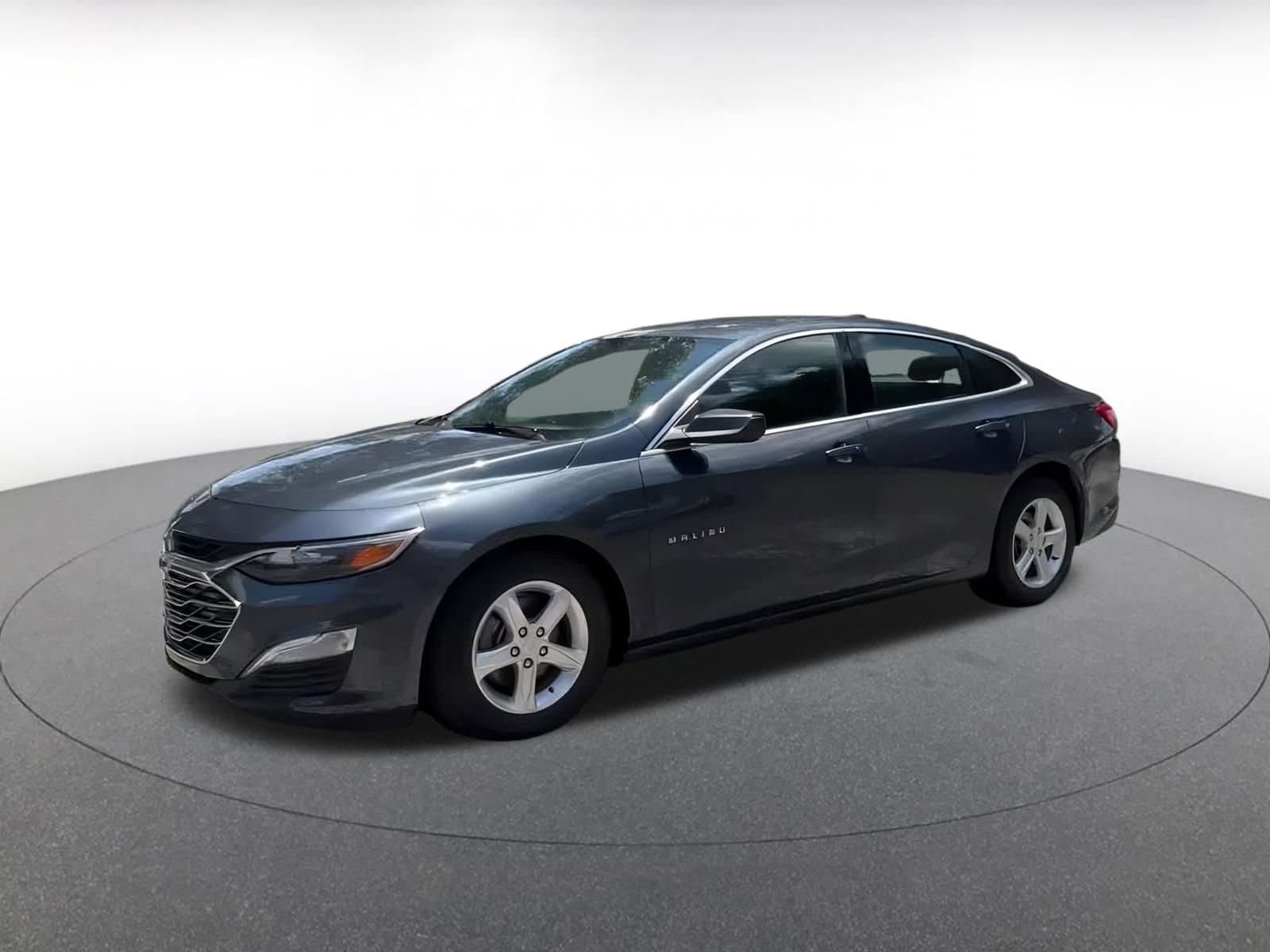 Thumbnail: 2021 Chevrolet Malibu - 6