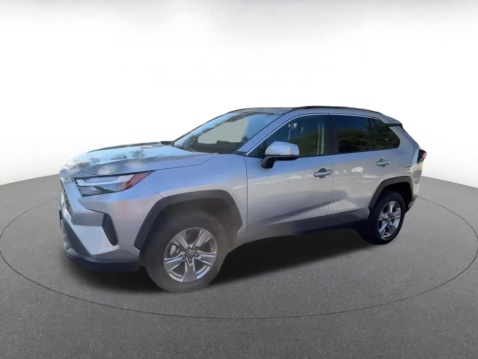 Thumbnail: 2025 Toyota RAV4 - 7
