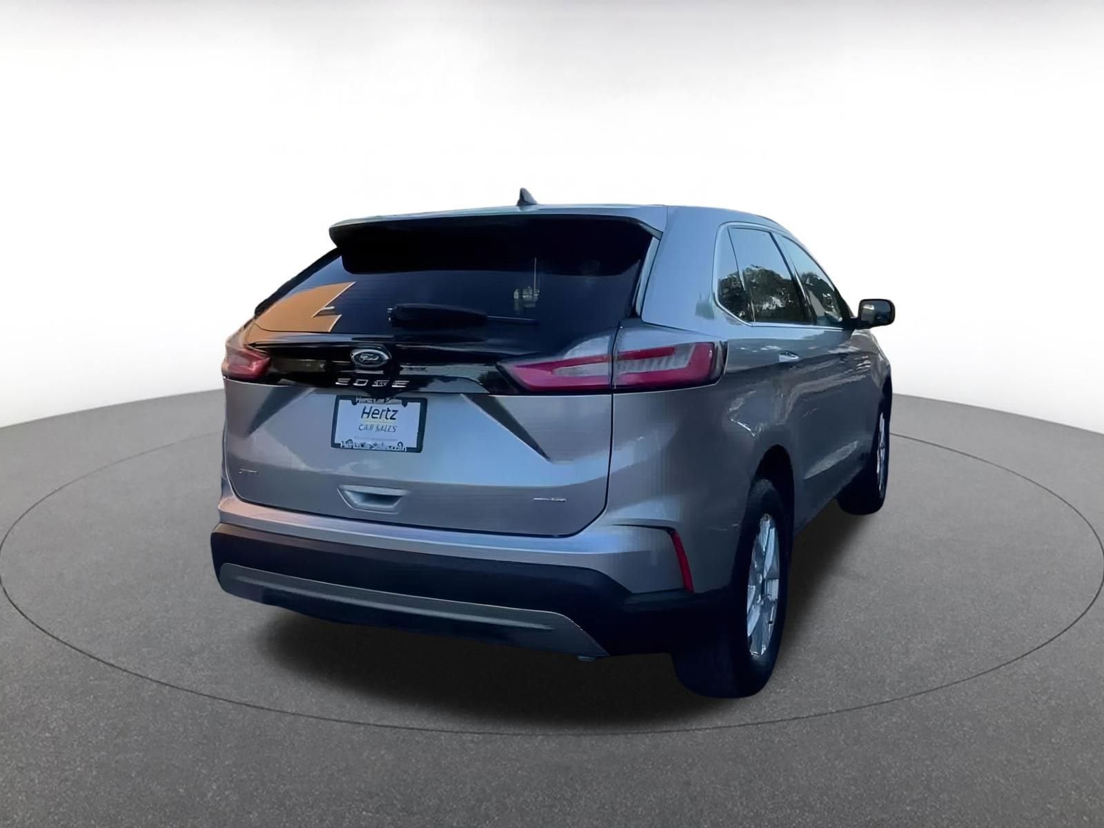 Thumbnail: 2023 Ford Edge - 13