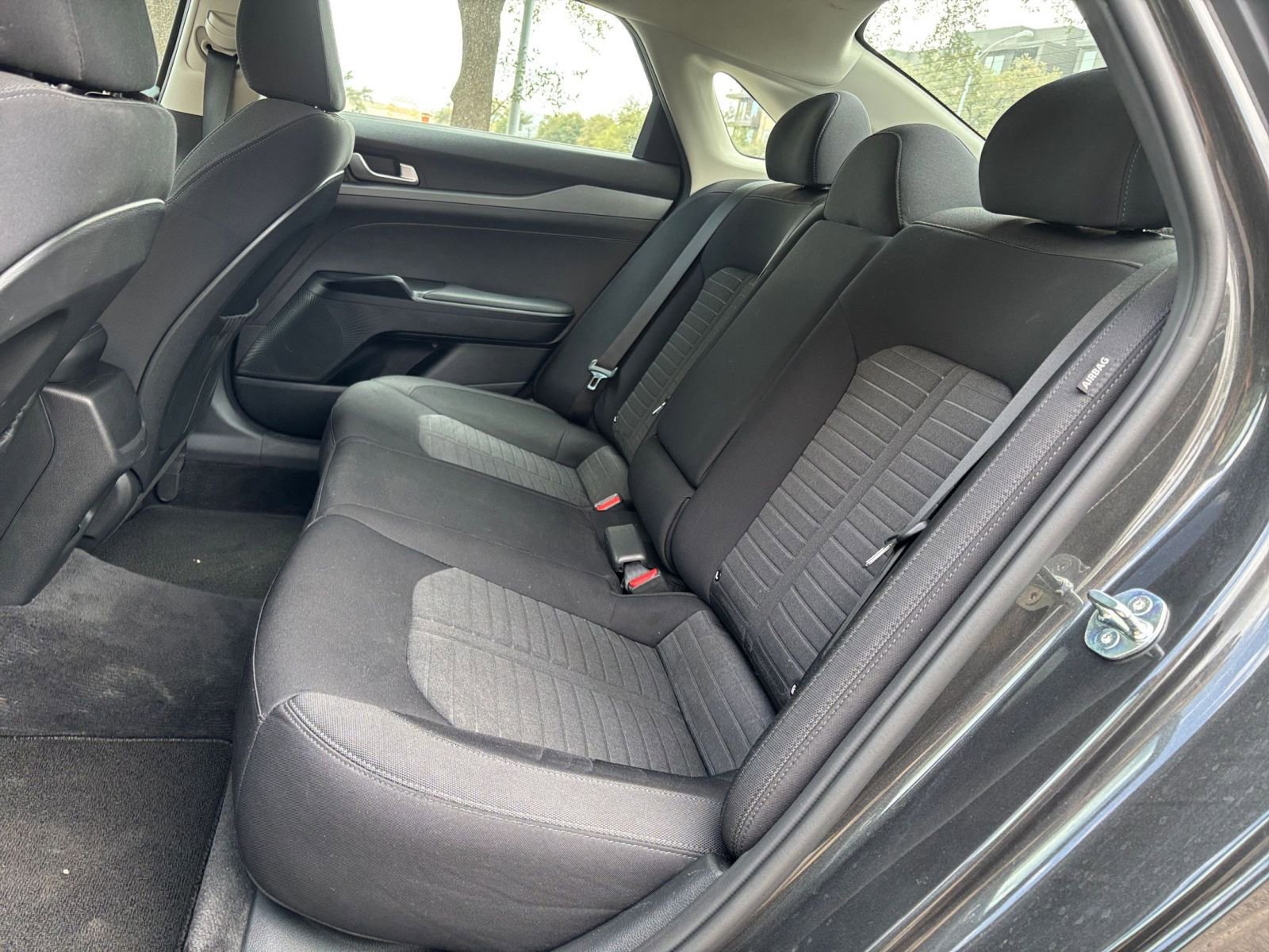 Thumbnail: 2025 Kia K5 - 21