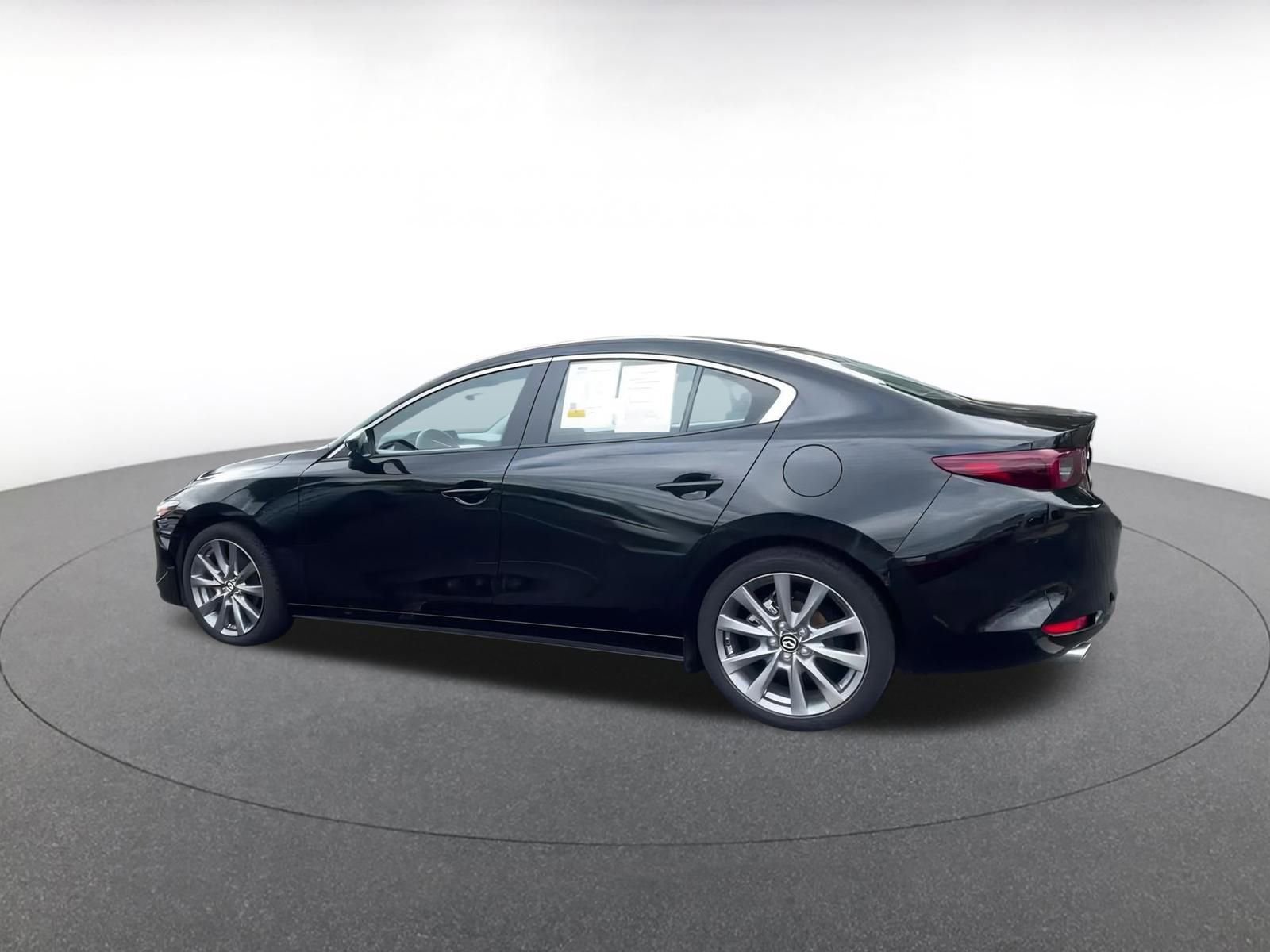 Thumbnail: 2025 Mazda Mazda3 - 10