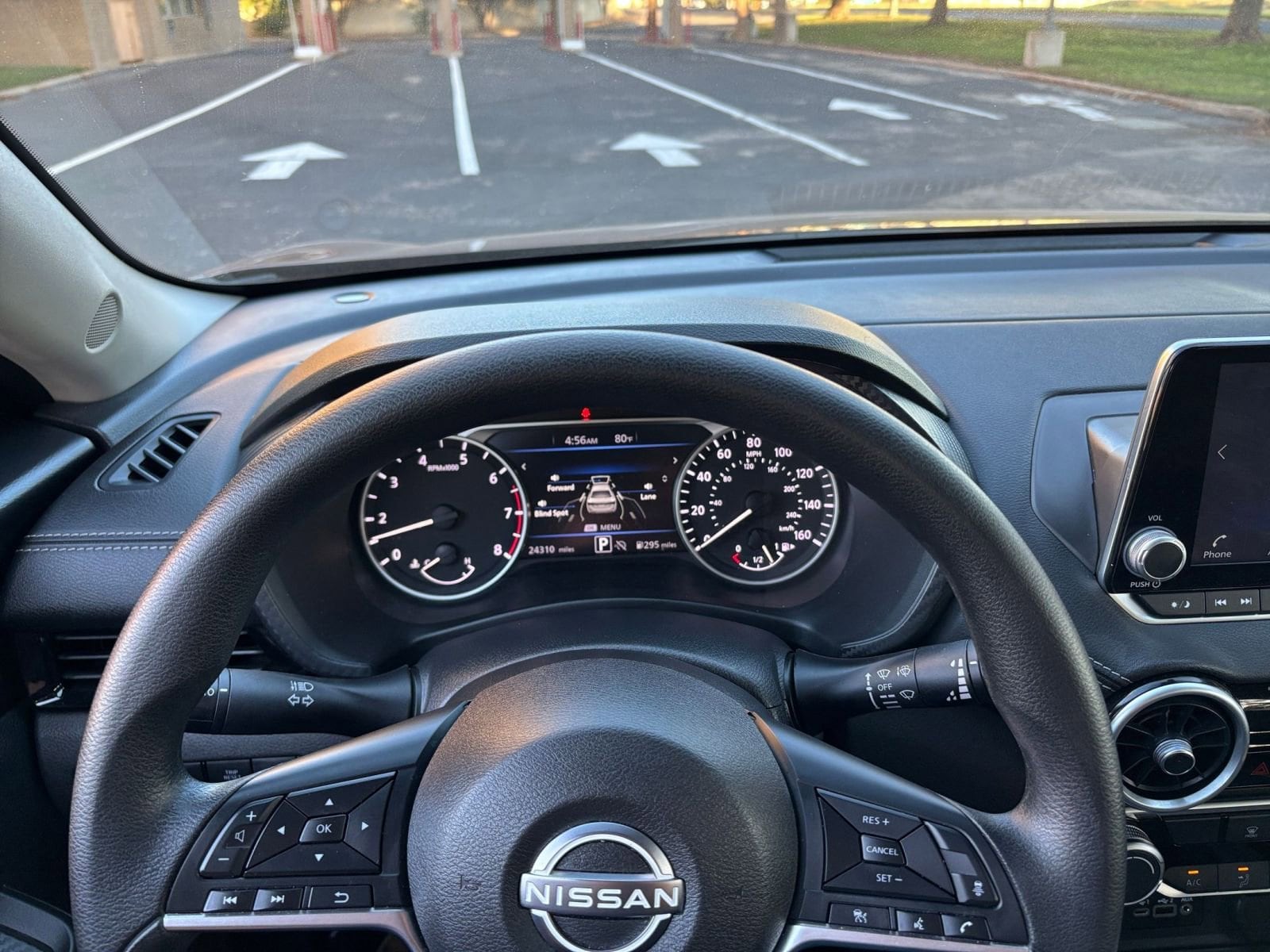 Thumbnail: 2025 Nissan Sentra - 28