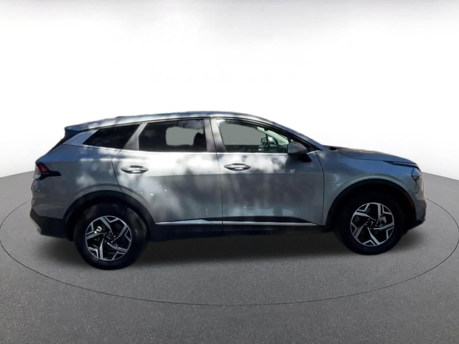 Thumbnail: 2025 Kia Sportage - 16