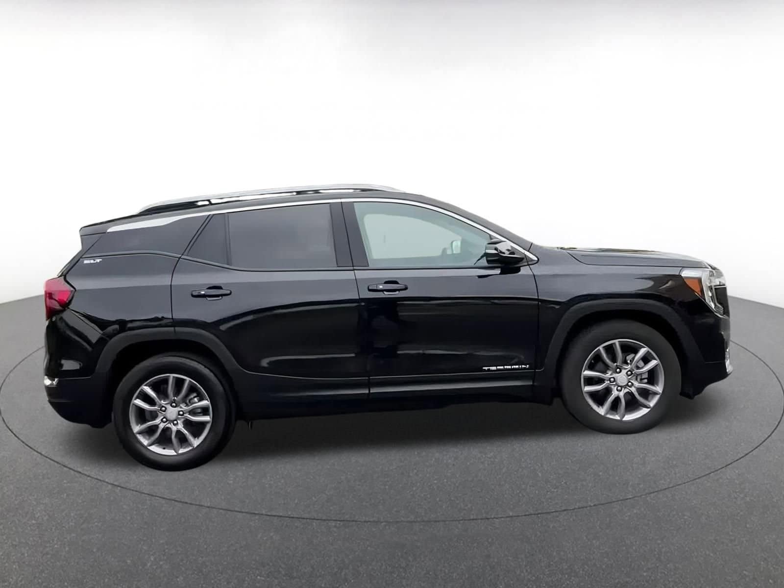 Thumbnail: 2023 GMC Terrain - 16
