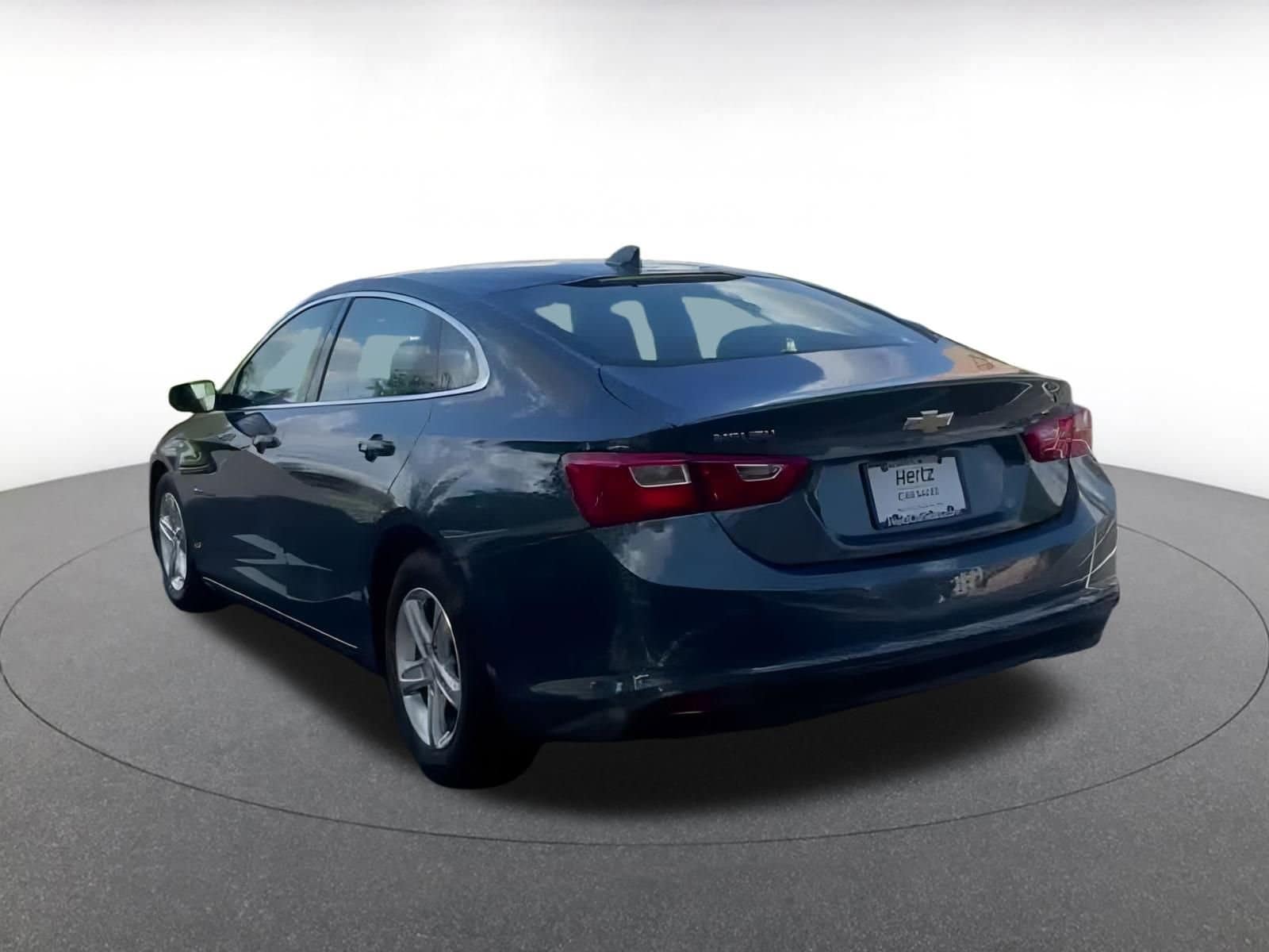 Thumbnail: 2024 Chevrolet Malibu - 11