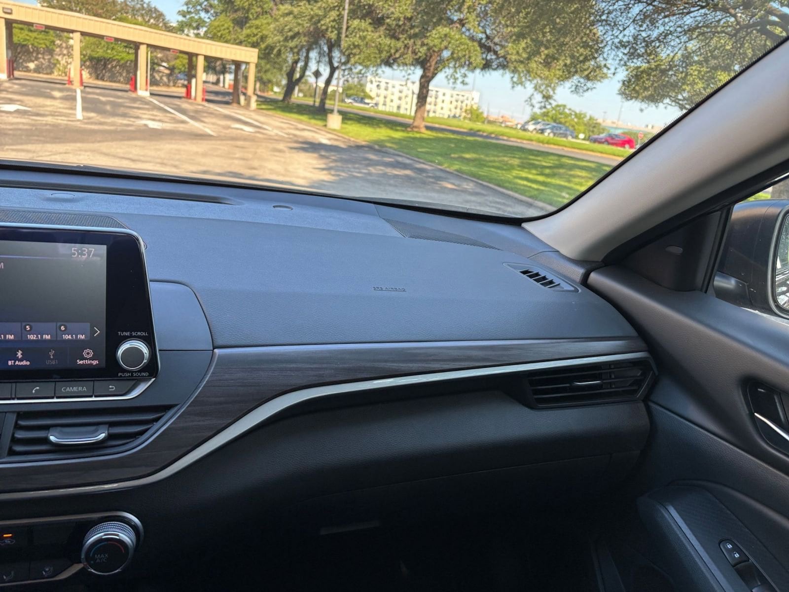 Thumbnail: 2025 Nissan Altima - 30