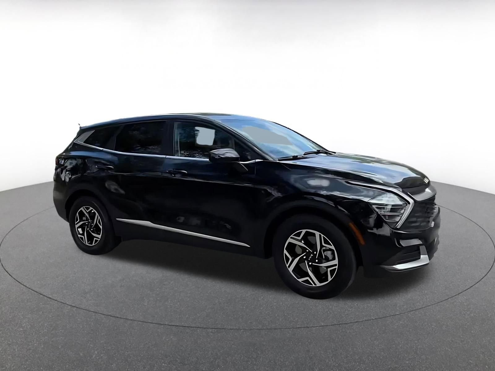 Thumbnail: 2025 Kia Sportage - 2