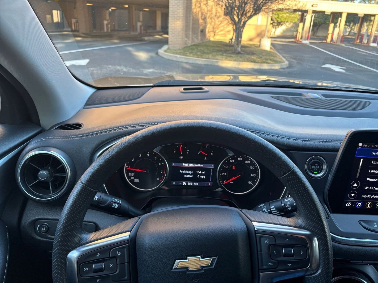 Thumbnail: 2025 Chevrolet Blazer - 29