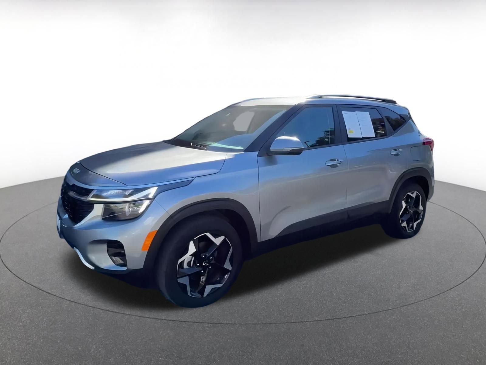 Thumbnail: 2025 Kia Seltos - 7