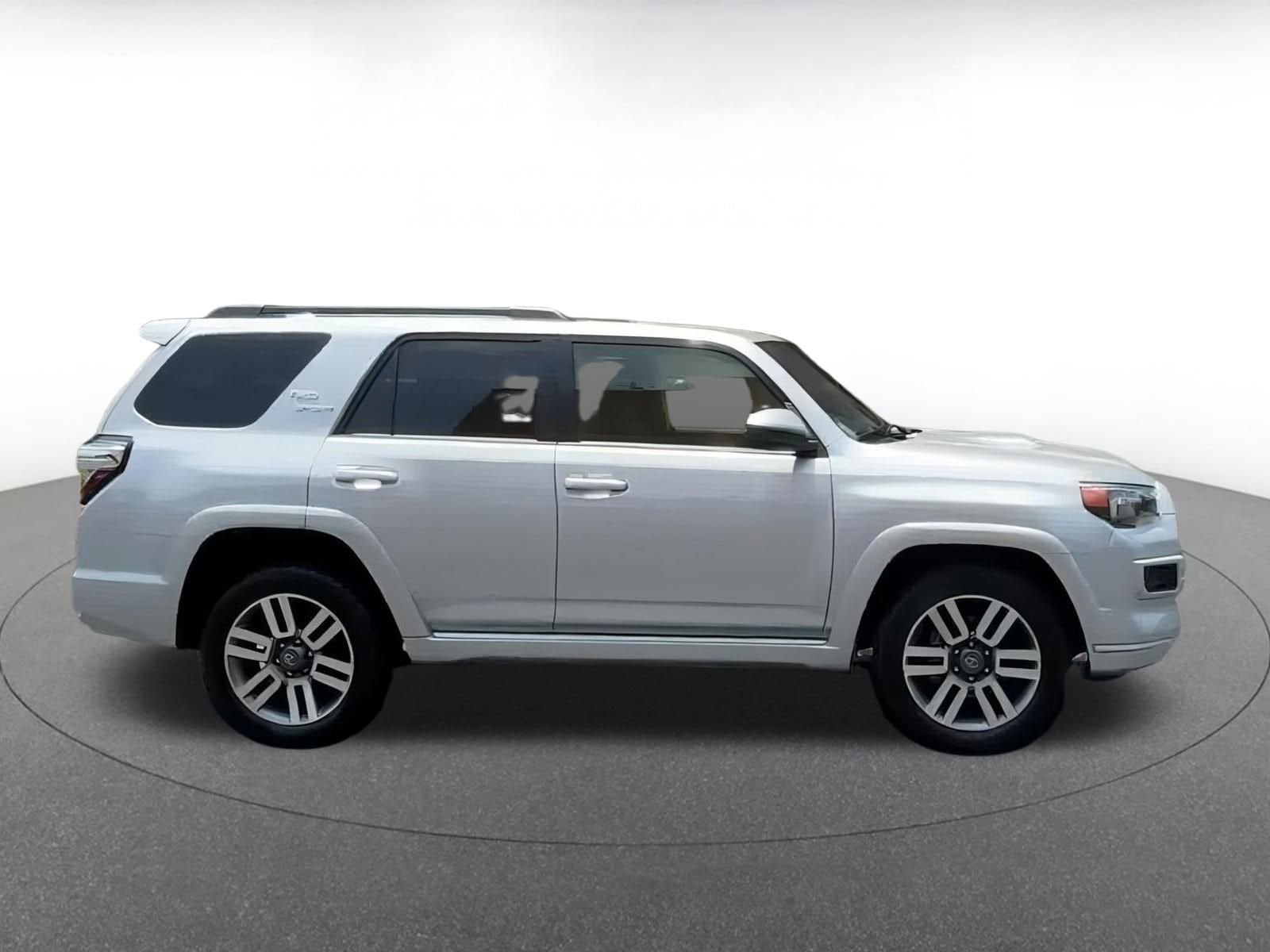 Thumbnail: 2024 Toyota 4Runner - 15