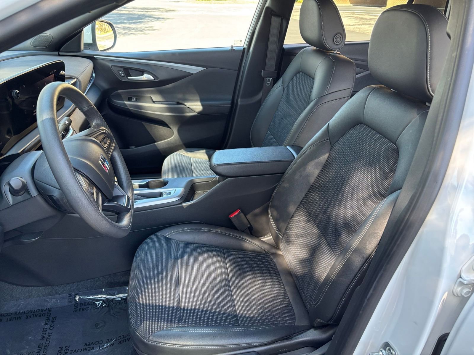 Thumbnail: 2025 Buick Envista - 31