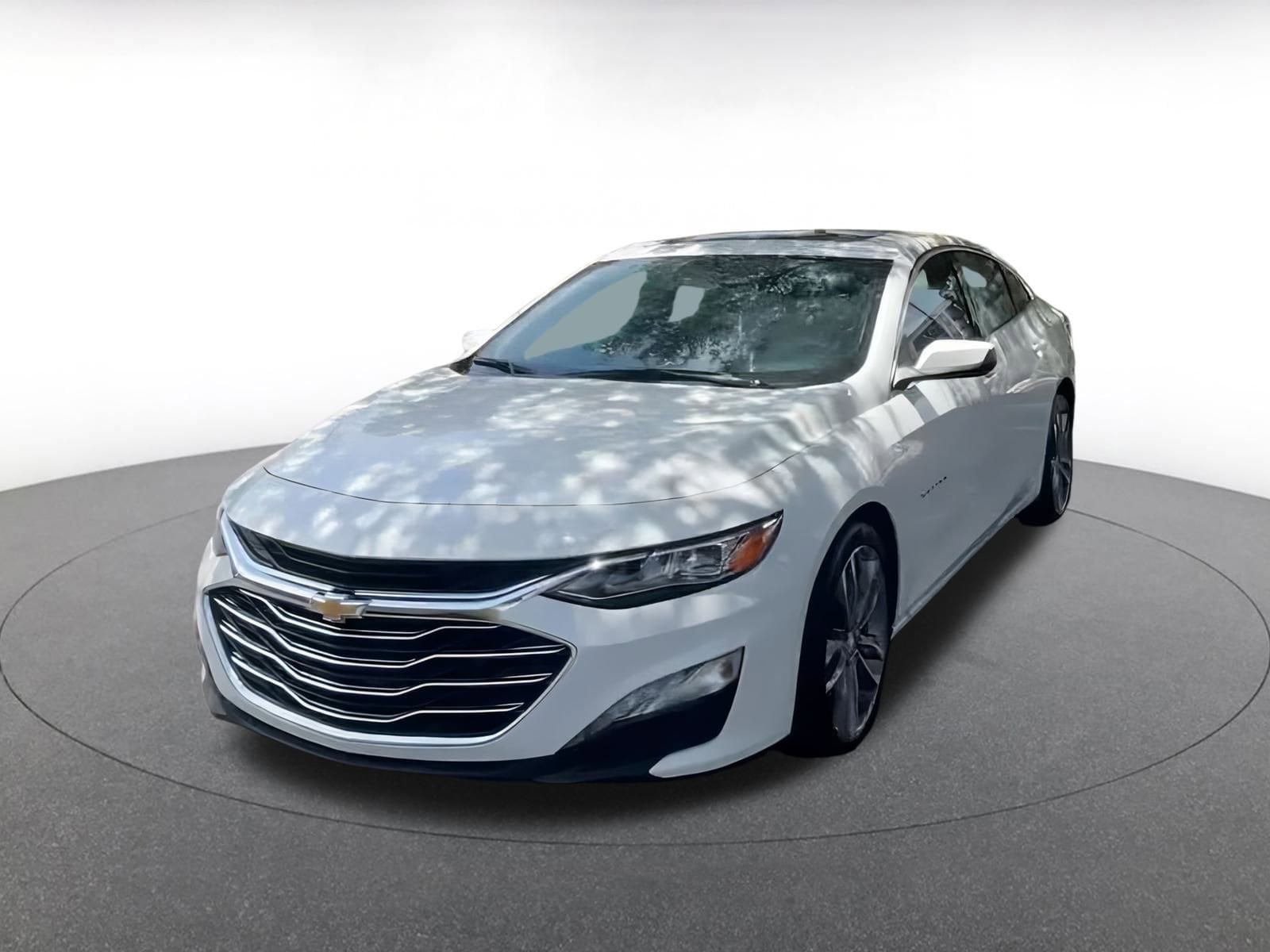 Thumbnail: 2024 Chevrolet Malibu - 6